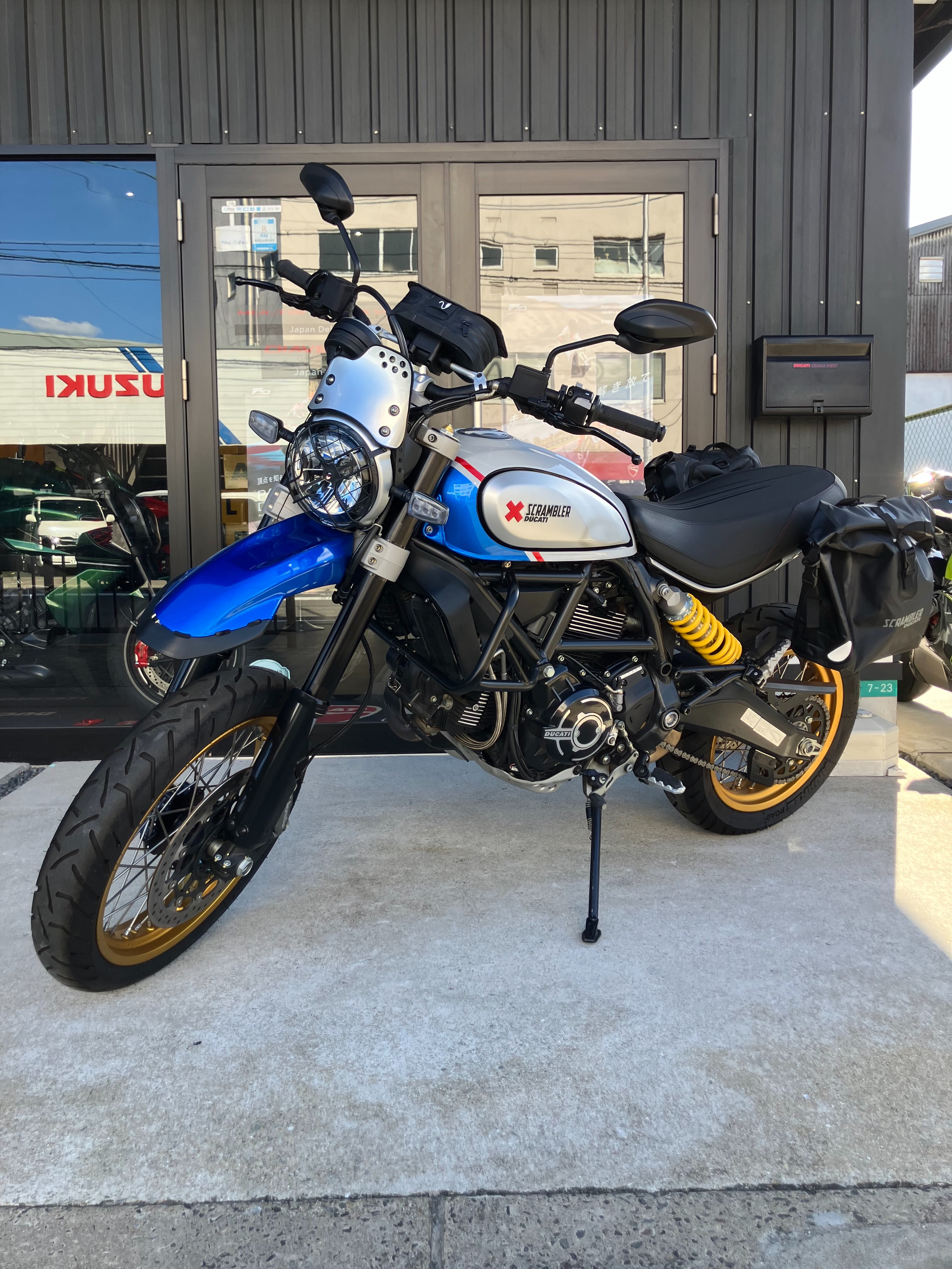 ducatiosakawest【アパレル新作入荷‼️】 DUCATIとSPIDIによるコラボ