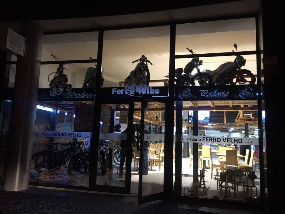 ferro-velho-restauros-de-motos-alpendurada