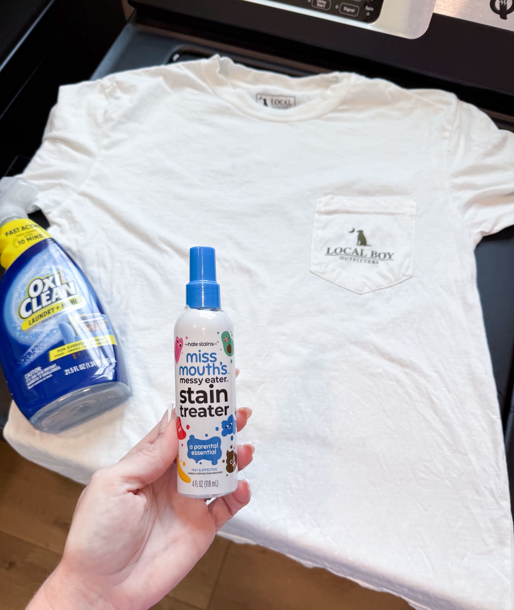 Removing stains from white shirts with OxiClean