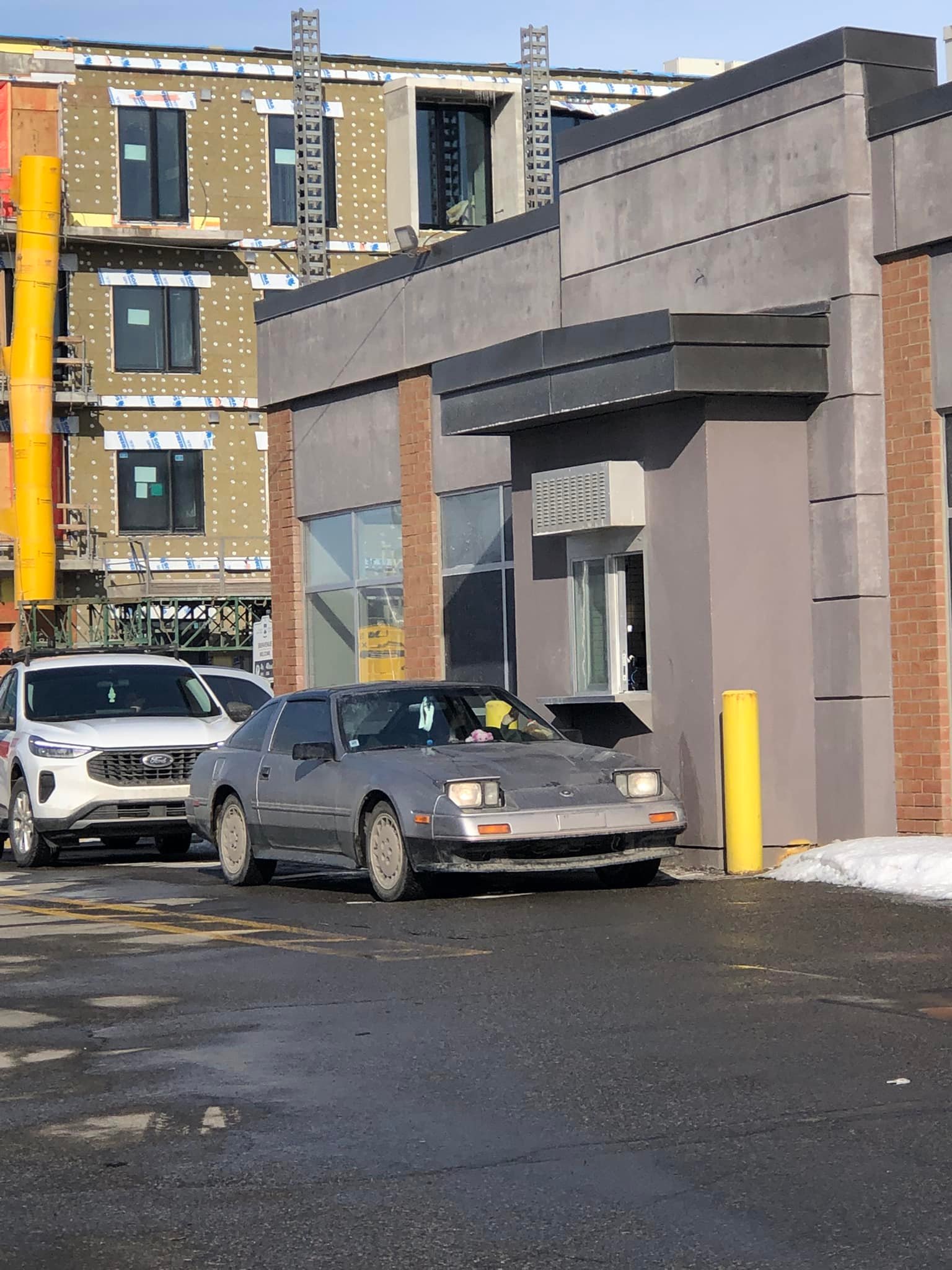 The famous girl in her 300ZX turbo @ Starbucks
