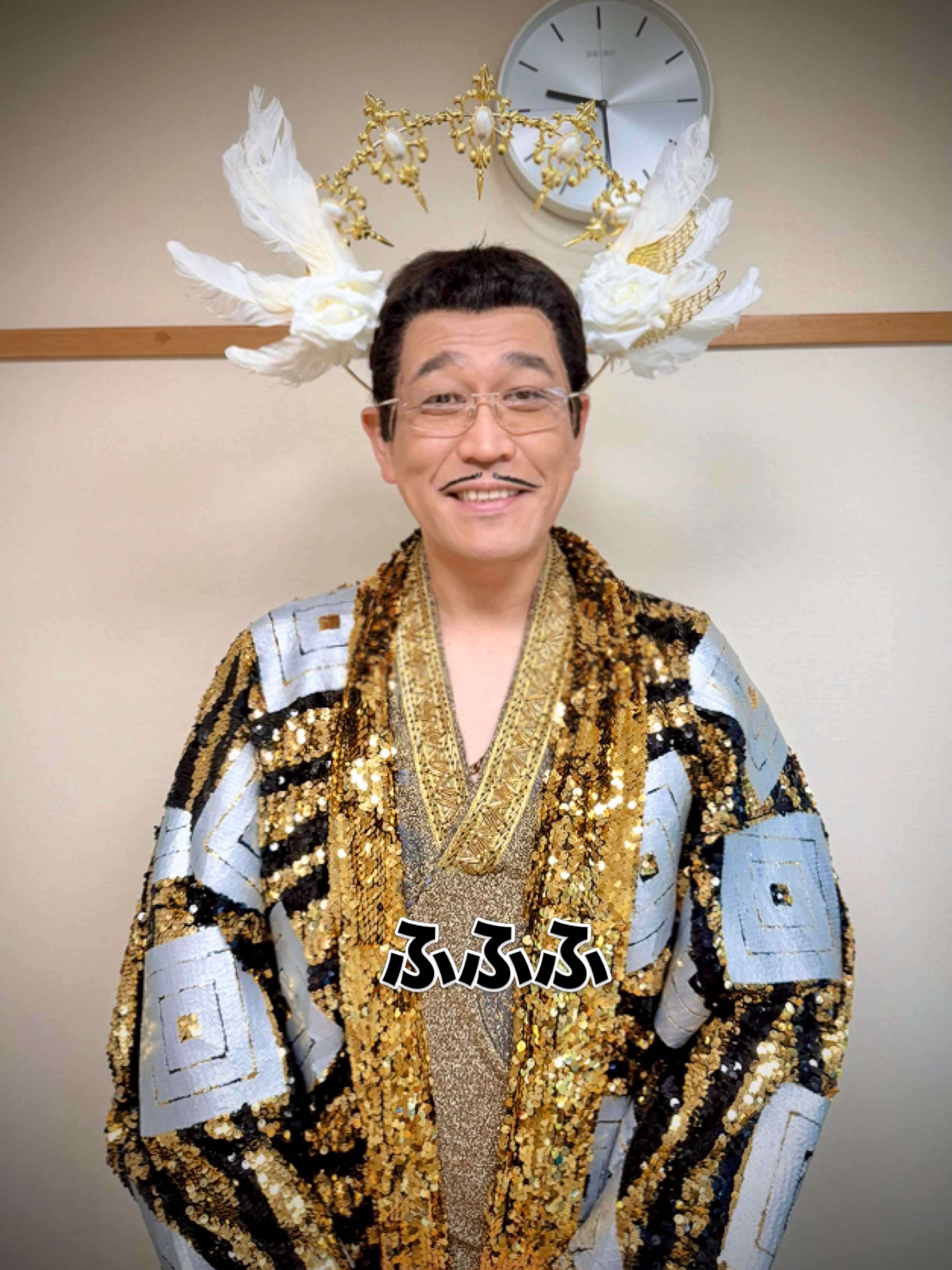タレント・お笑い芸人 PIKOTARO.Autographed PPAP PHOTO T-shirt タレント・お笑い芸人 PIKOTARO.Autographed PPAP PHOTO T-shirt ピコ
