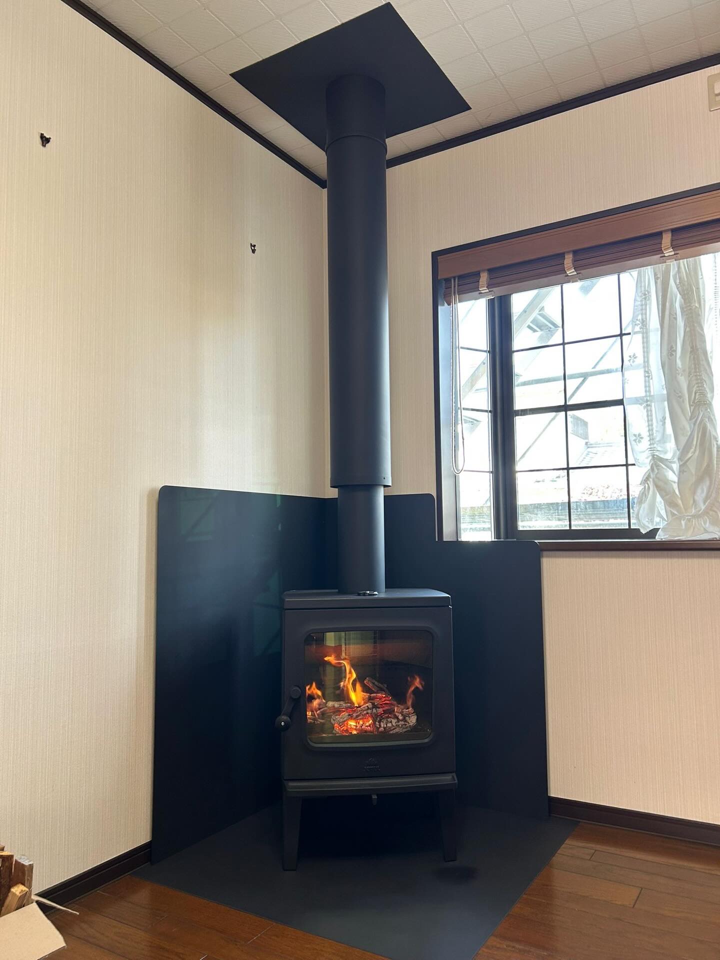 寒い日が続いております☃️ いかがお過ごしでしょうか ヨツールF205の 