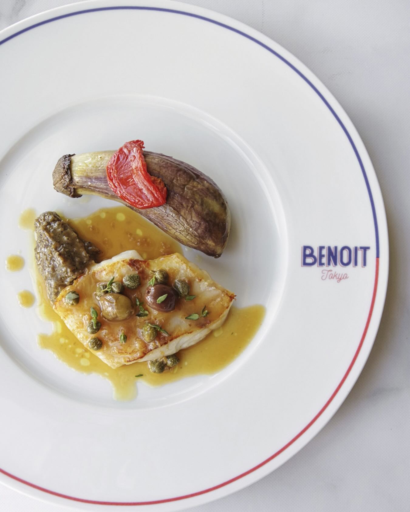 Benoit - シェフの本棚から拝借した料理人なら一度は見たことはあるで