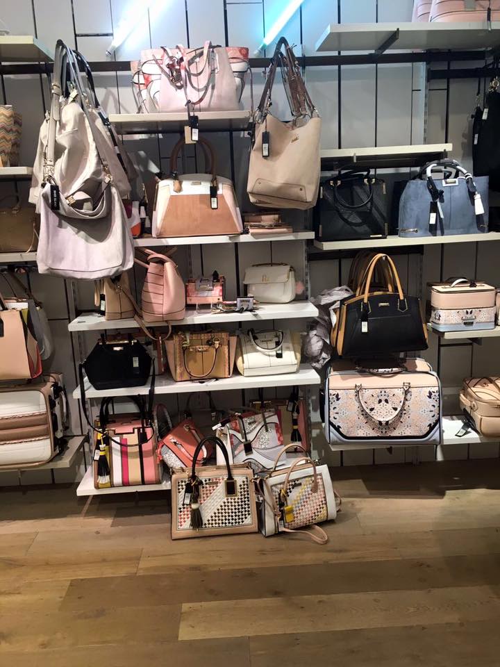 ماركه ريڤر ايلاند River Island من Shopping From London Facebook