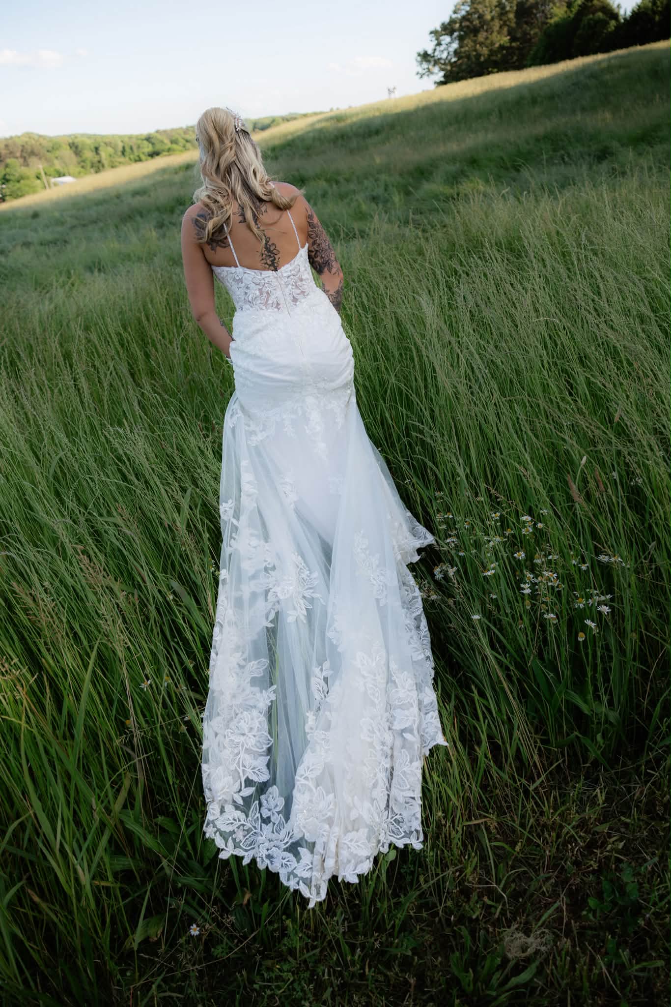 Lexy Dawson wedding dress for sale size 10