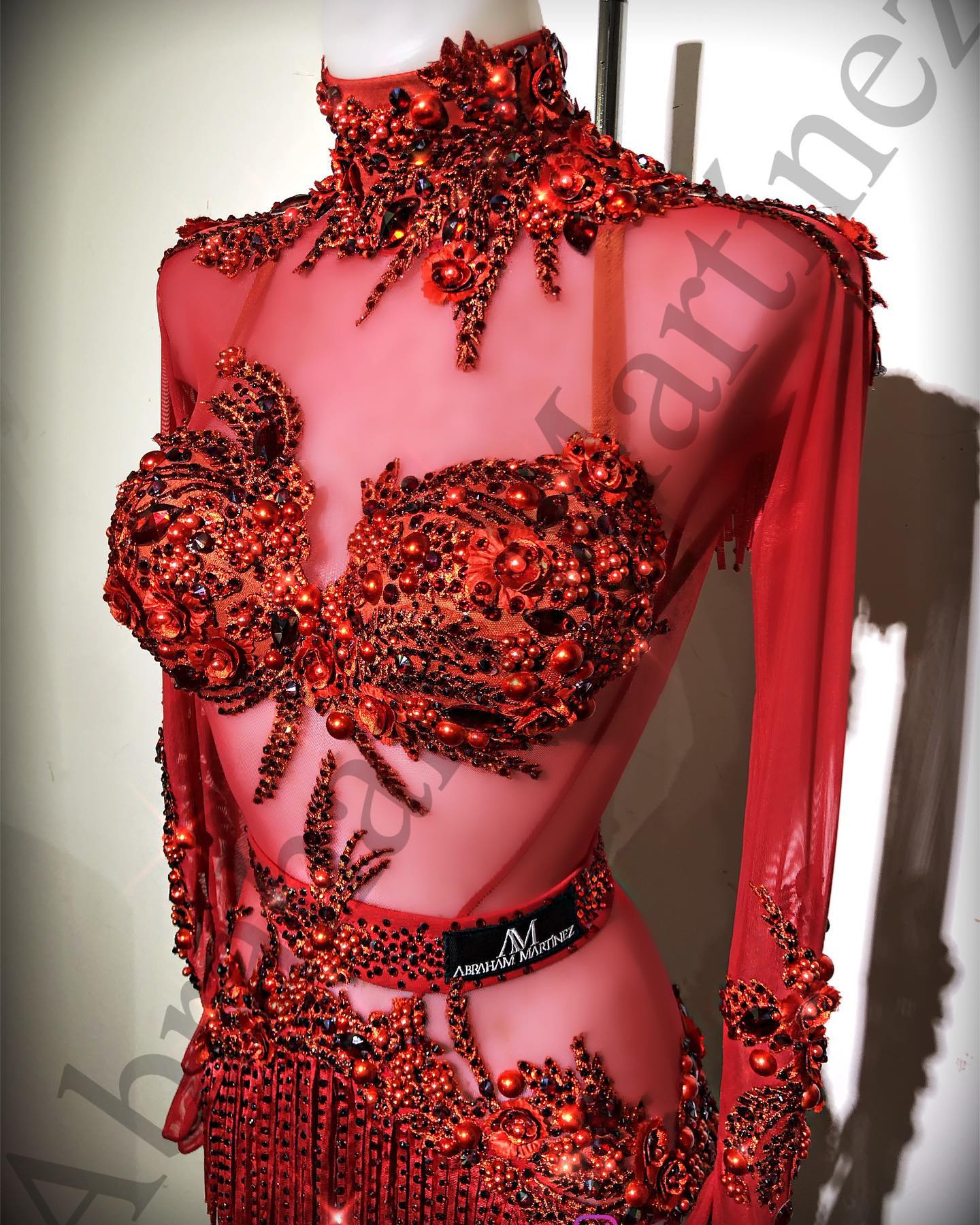 Abraham - Shipping all ? #abrahammartinez #designer #dresses #red 