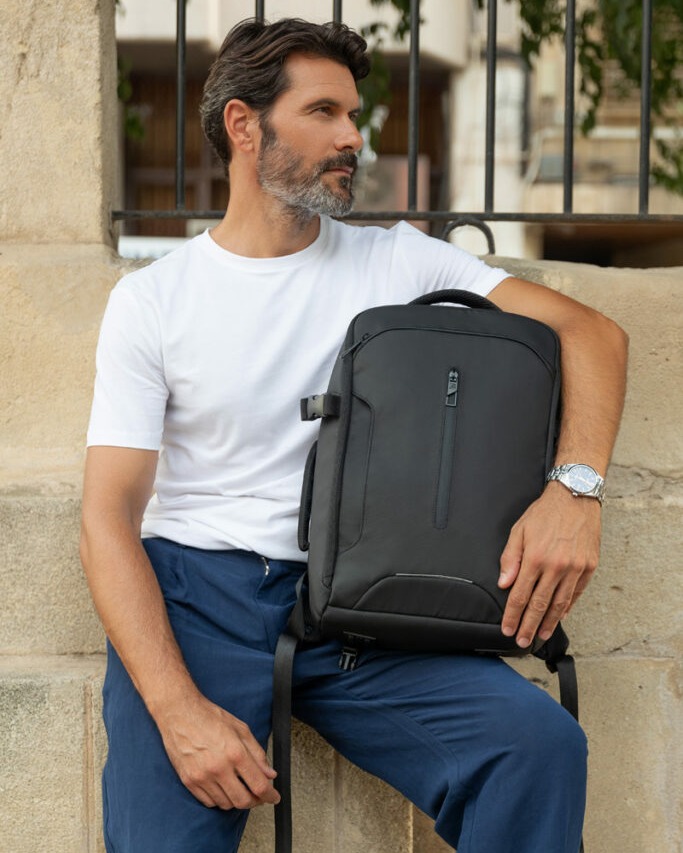 bostanten laptop backpack Vallis 15.6‘’ Casual Business Travel callout:TravelDeals30%26 The most popular color How to Tell Jansport Color:White/Ledomanin Blue