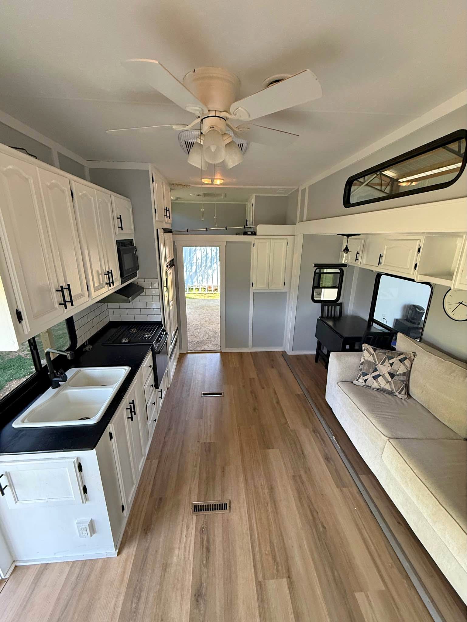 Completely renovated 2005 Keystone Raptor RP3612 5th wheel. - RVs ...