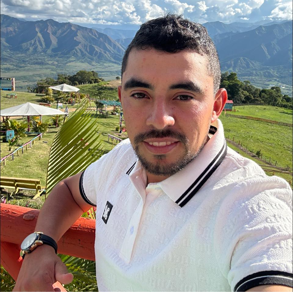 Yamit Fernando Baron
