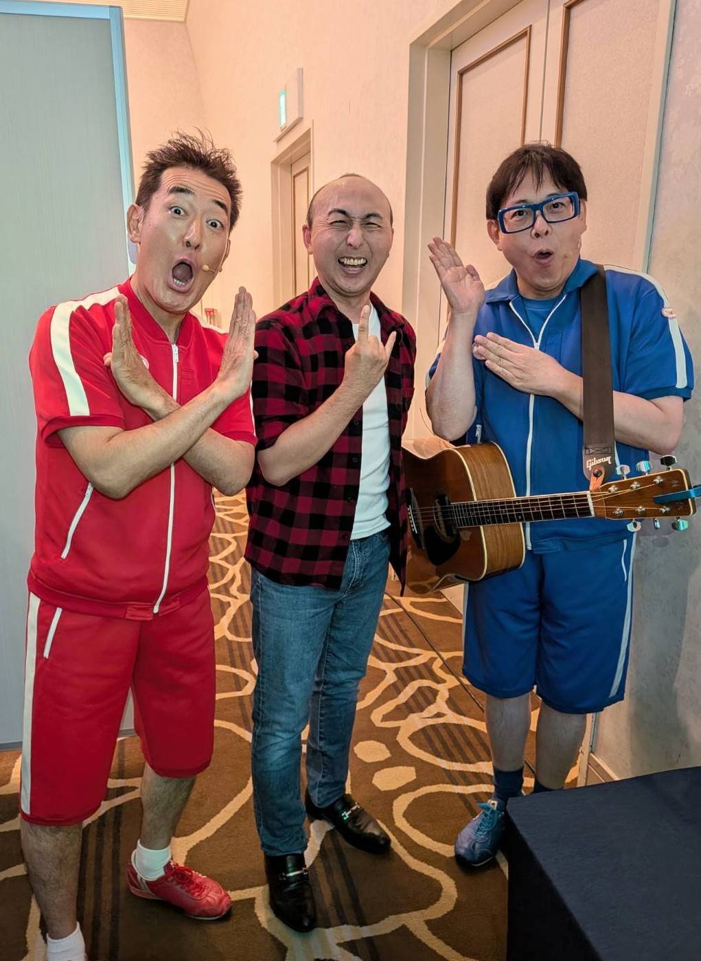 テツandトモ - テツandトモ added a new photo.