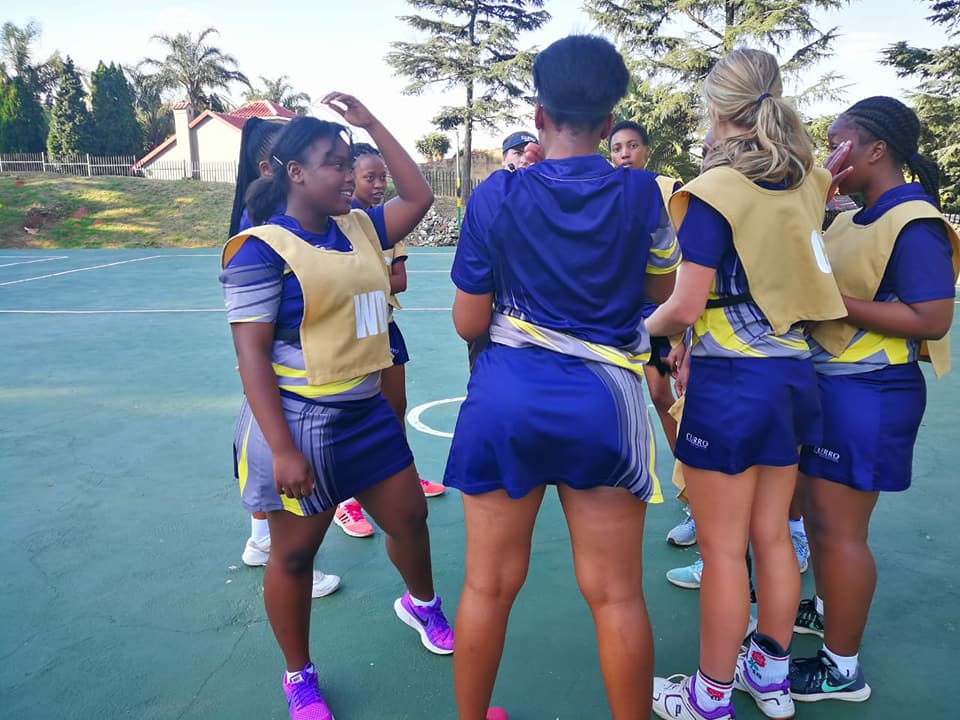 Curro Serengeti - High School Netball - The netball teams...