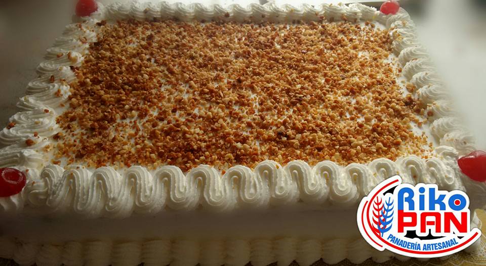 Torta de 3,850kg 🎀 Dulce de leche... - Panaderia Riko Pan