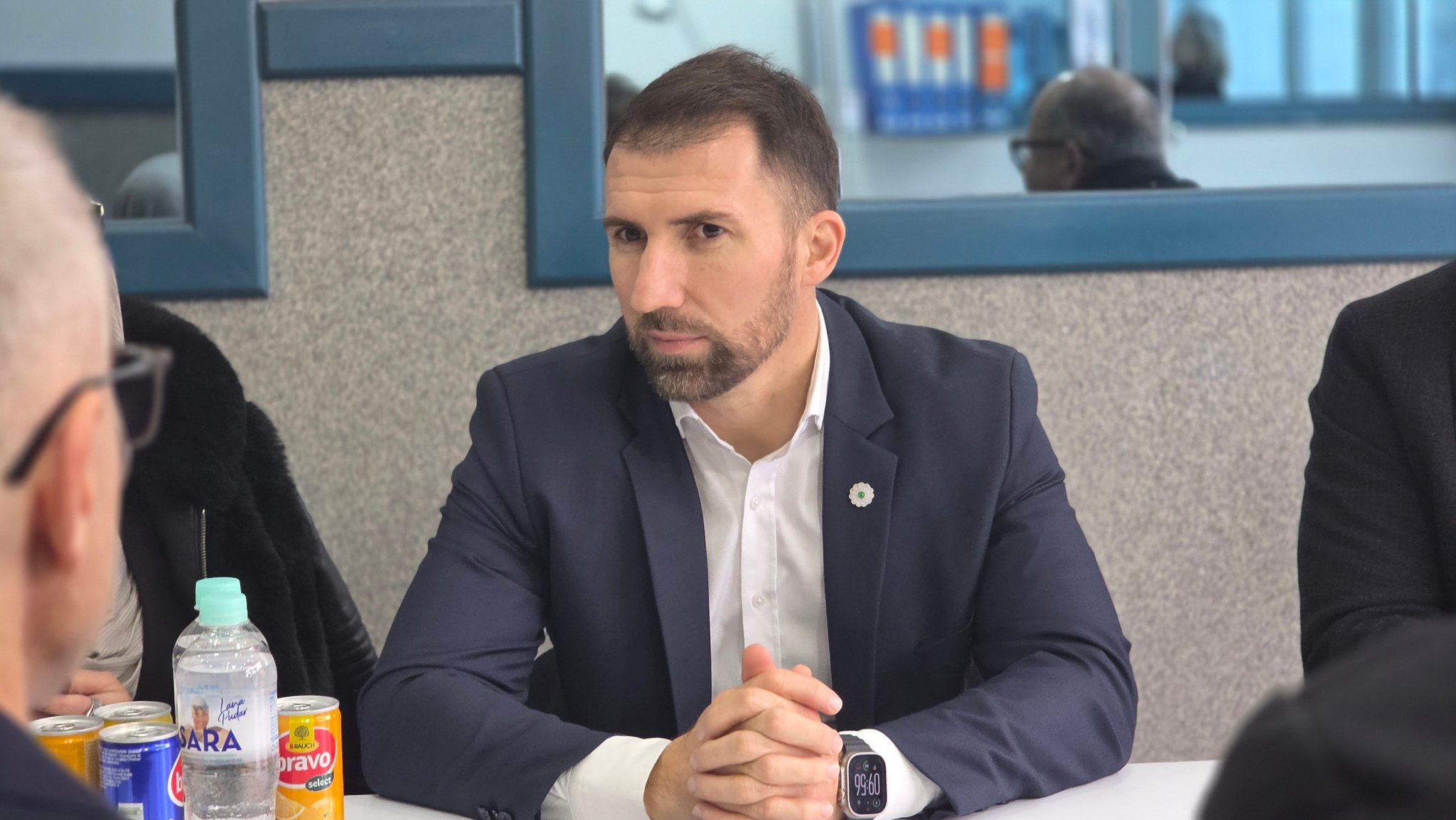 Ministar rada i socijalne politike... - Radio Velika Kladuša | Facebook