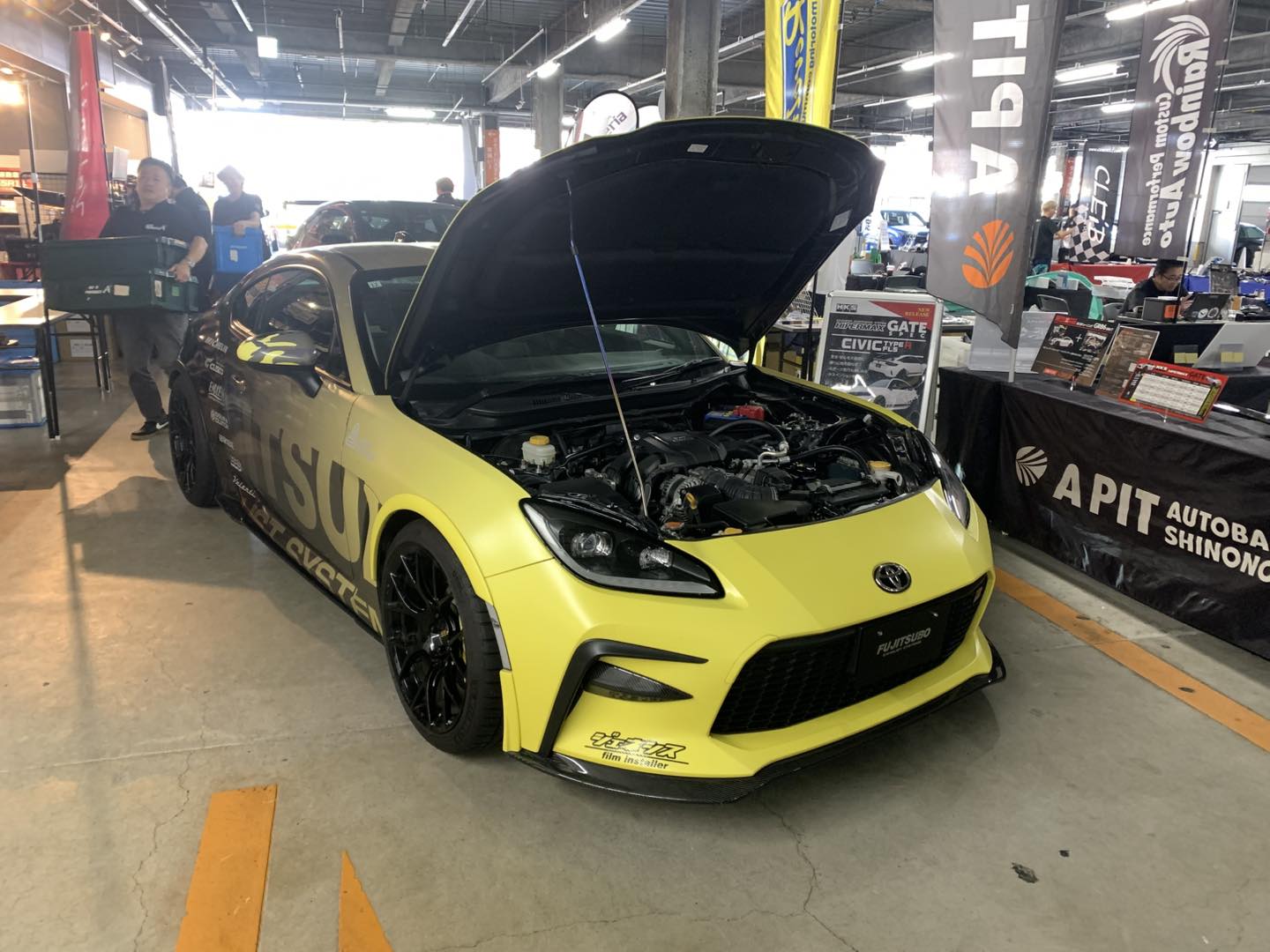 ◤ FUJITSUBO 新製品情報 ◢ GR86 GRリアバンパースポイラー対応4本
