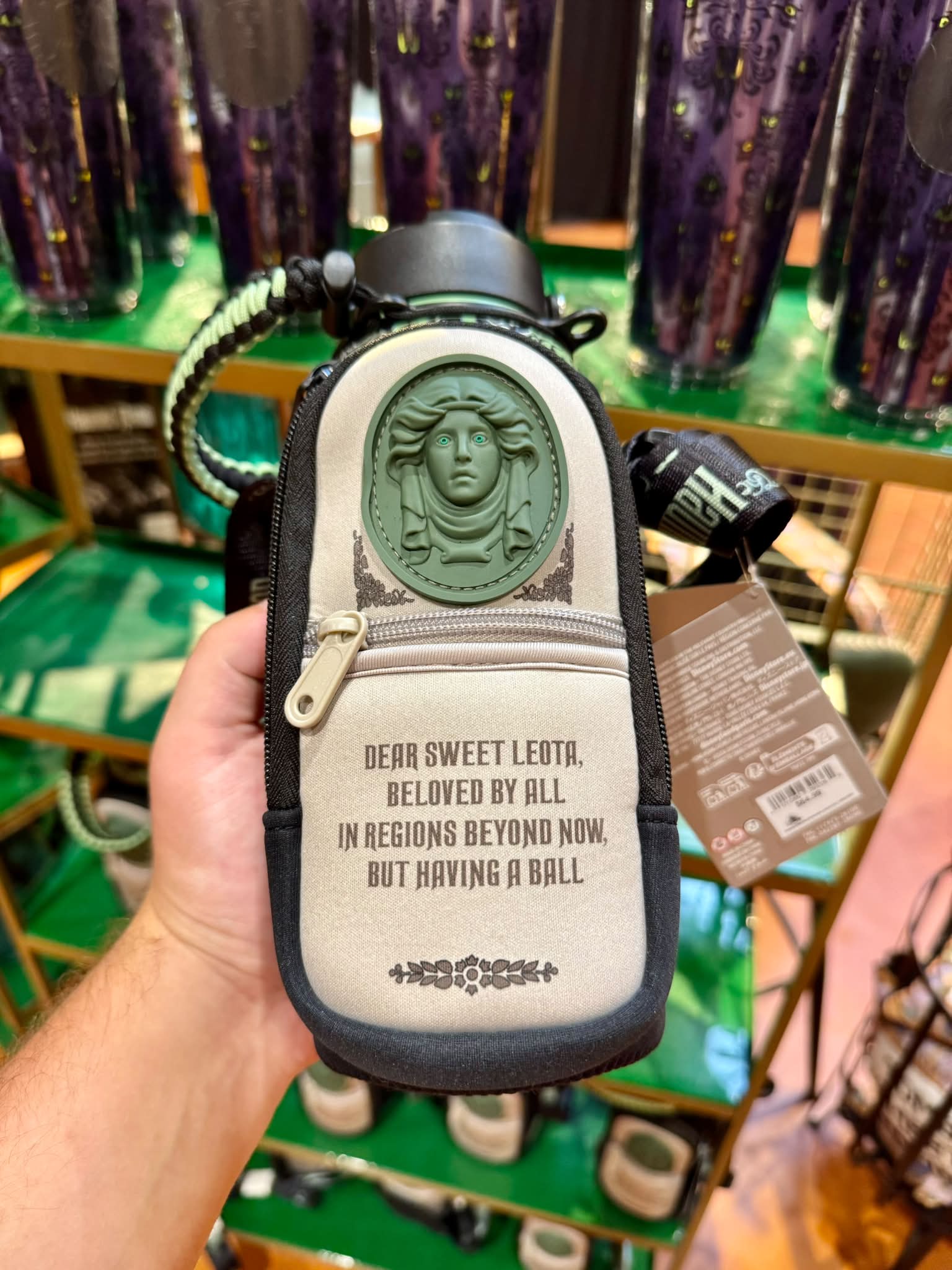 This Haunted Mansion water bottle though. 😲