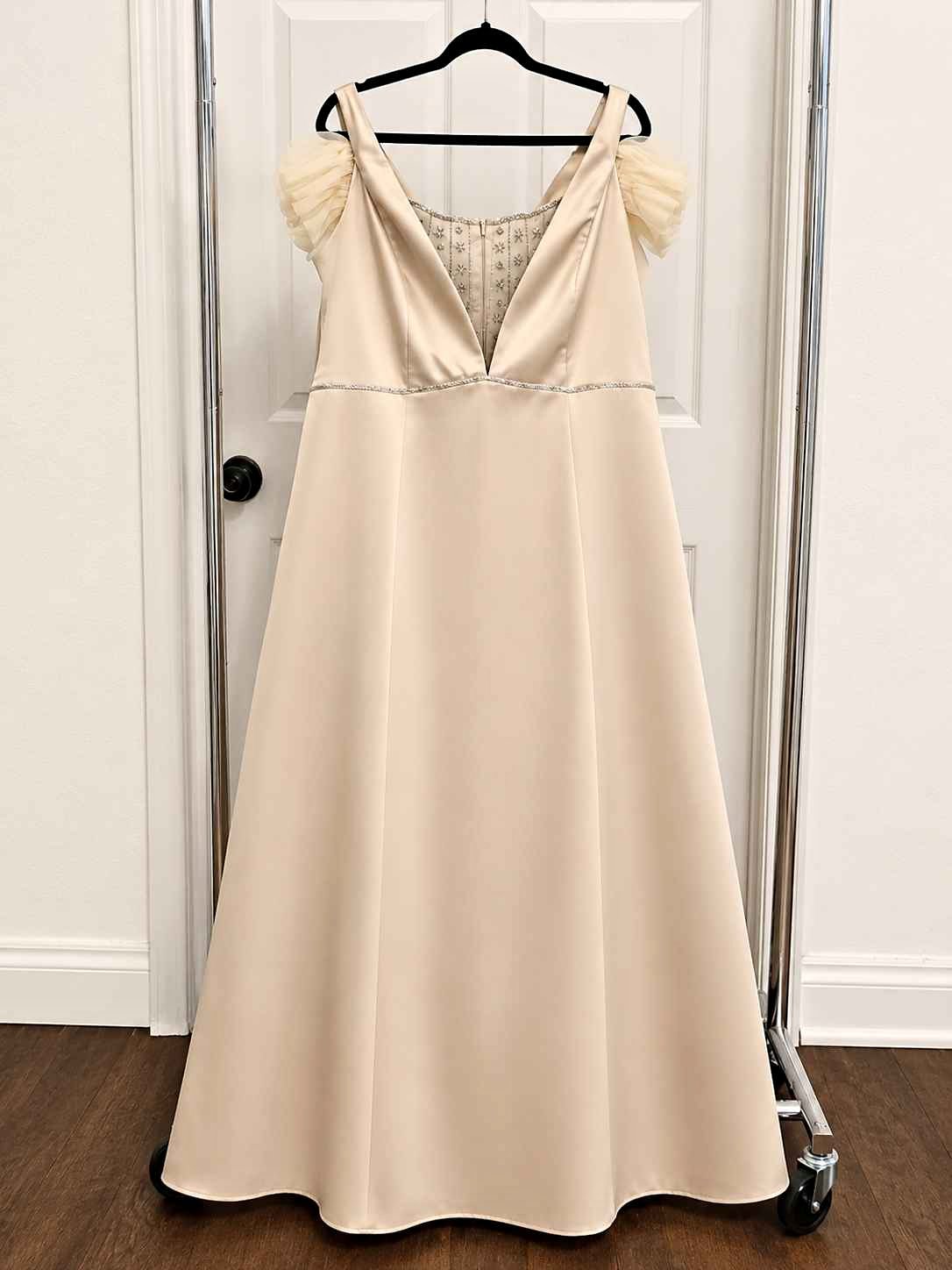 formal dresses russellville ar for sale in Russellville, Arkansas V Neck Long Sleeves Party Evening Gown
