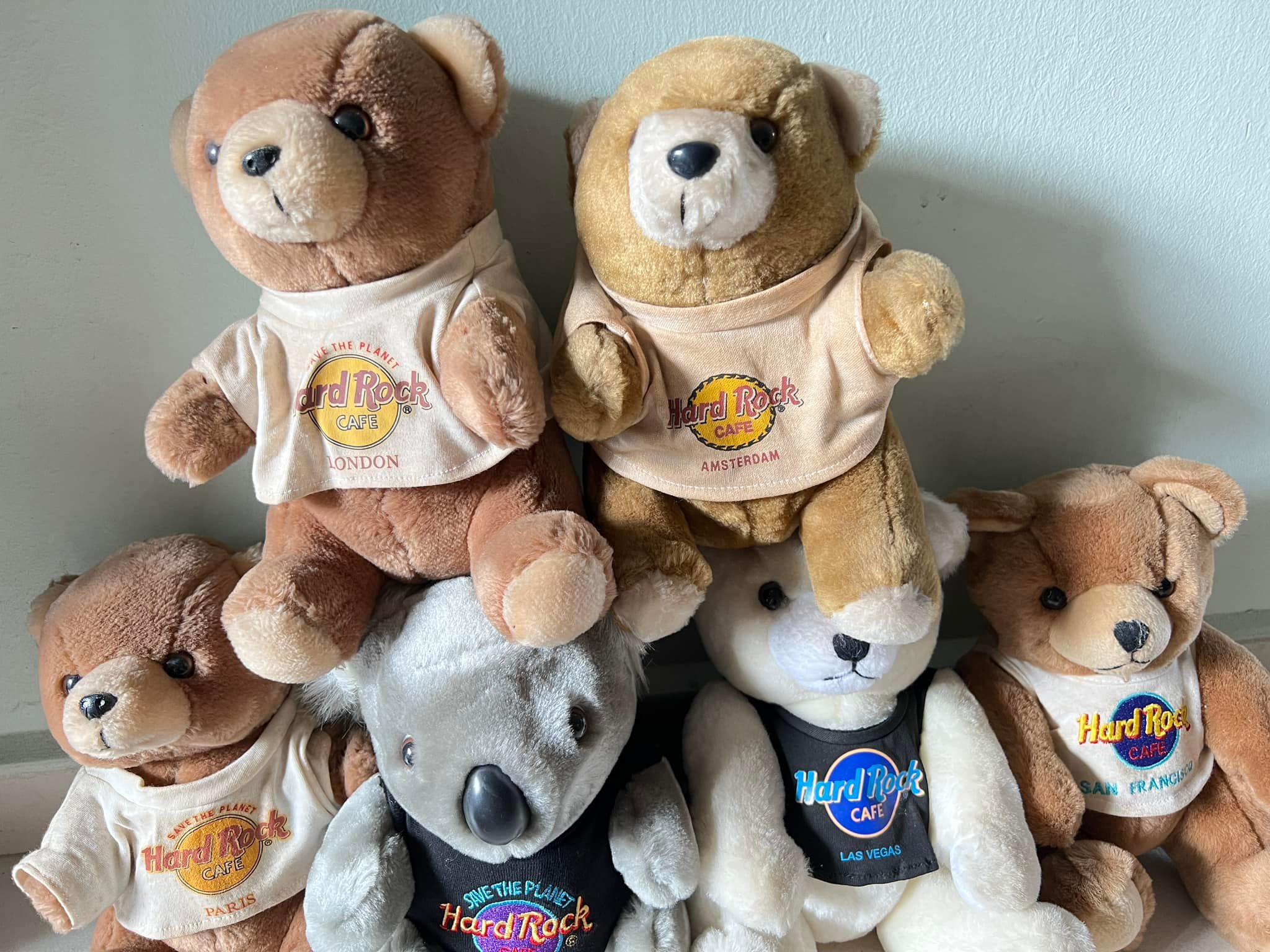 Herrington Teddy Bears Hard Rock Cafe Signature collection New