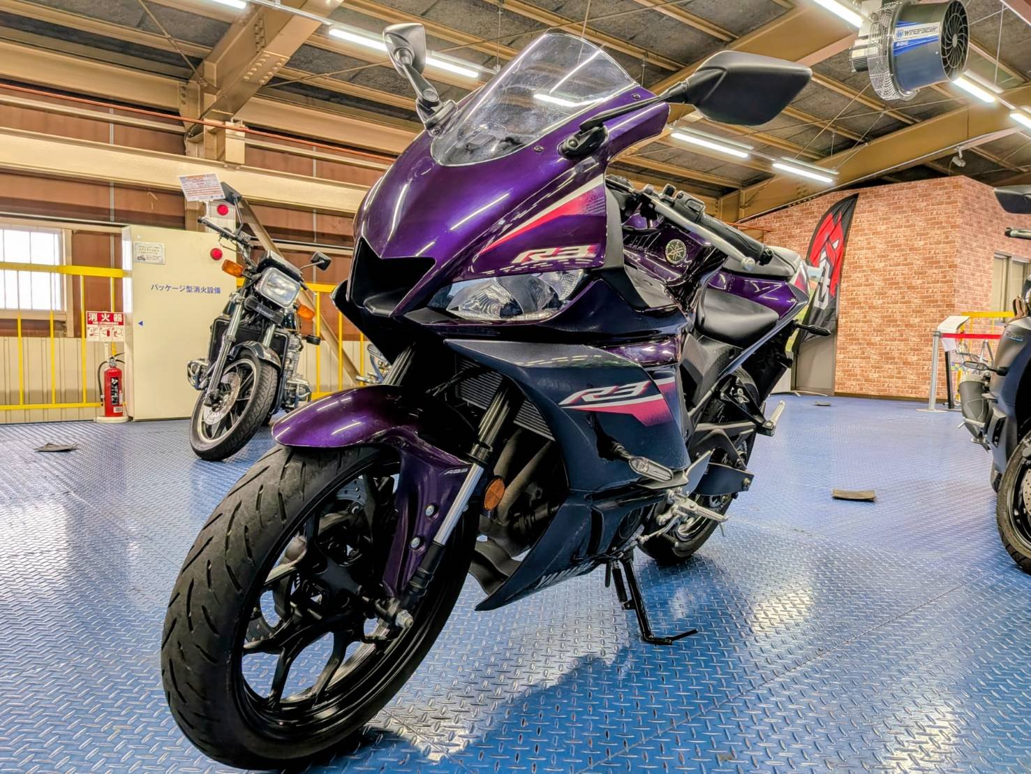 GPZ400R ヨシムラサイクロンフルエキマフラー付き！ 30年以上前の