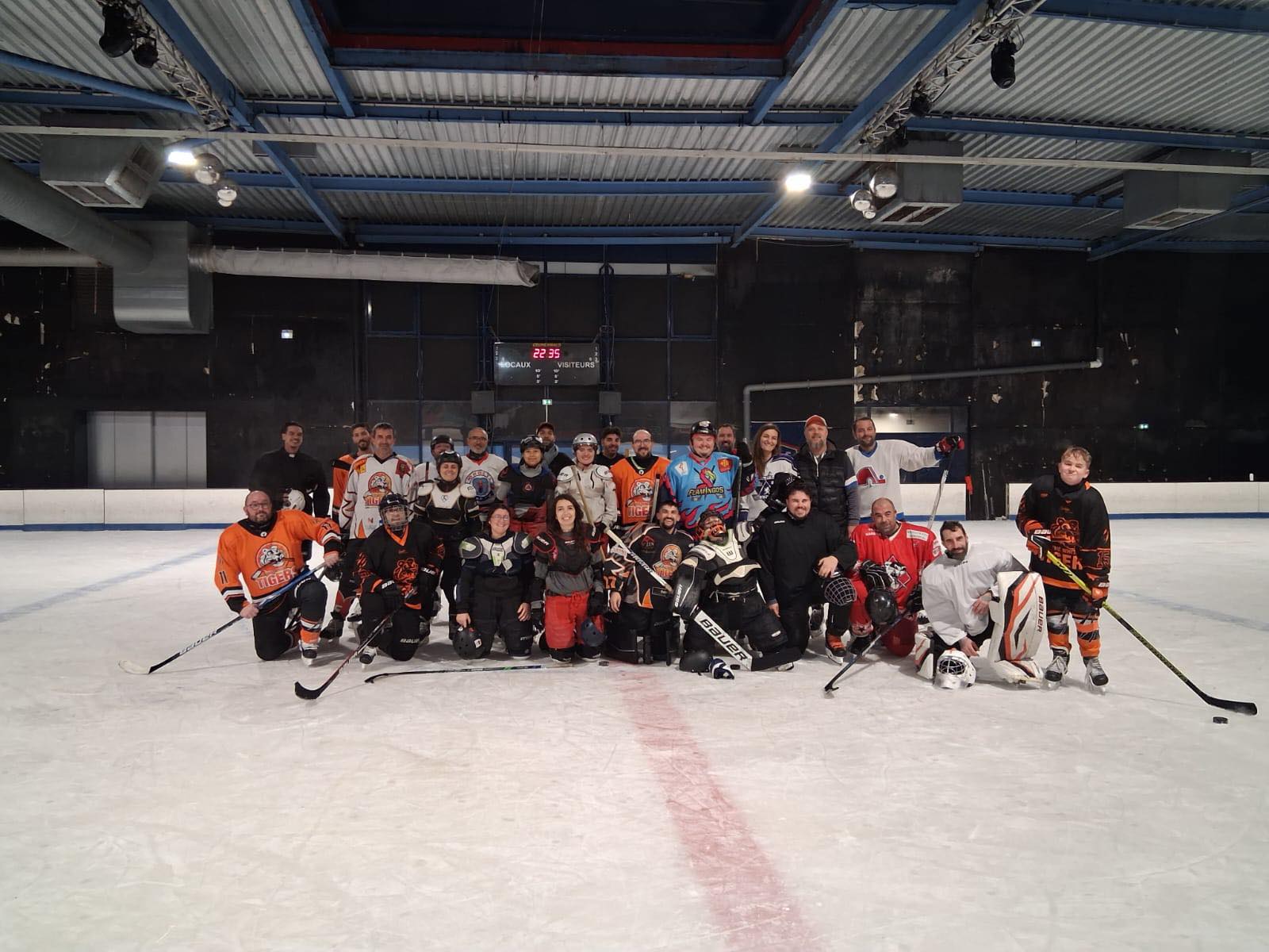 Kit De Hockey Sur Glace Acunny – 2 Crosses + 2 Palets, ABS, 70 Cm, Rouge/bleu/jaune, Pour Adultes Et Jeunes (scolaire)