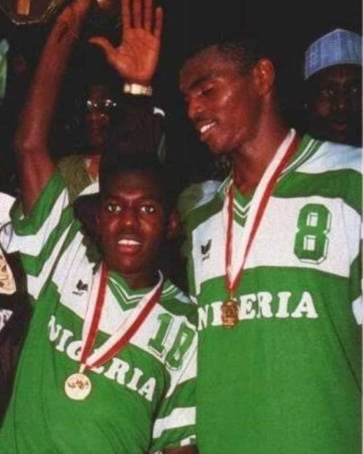 1993 FIFA U-17世界選手権の関係者ユニホーム THE 1993 FIFA U17 WORLD CHAMPIONS. The Nigeria Golden Eaglets and
