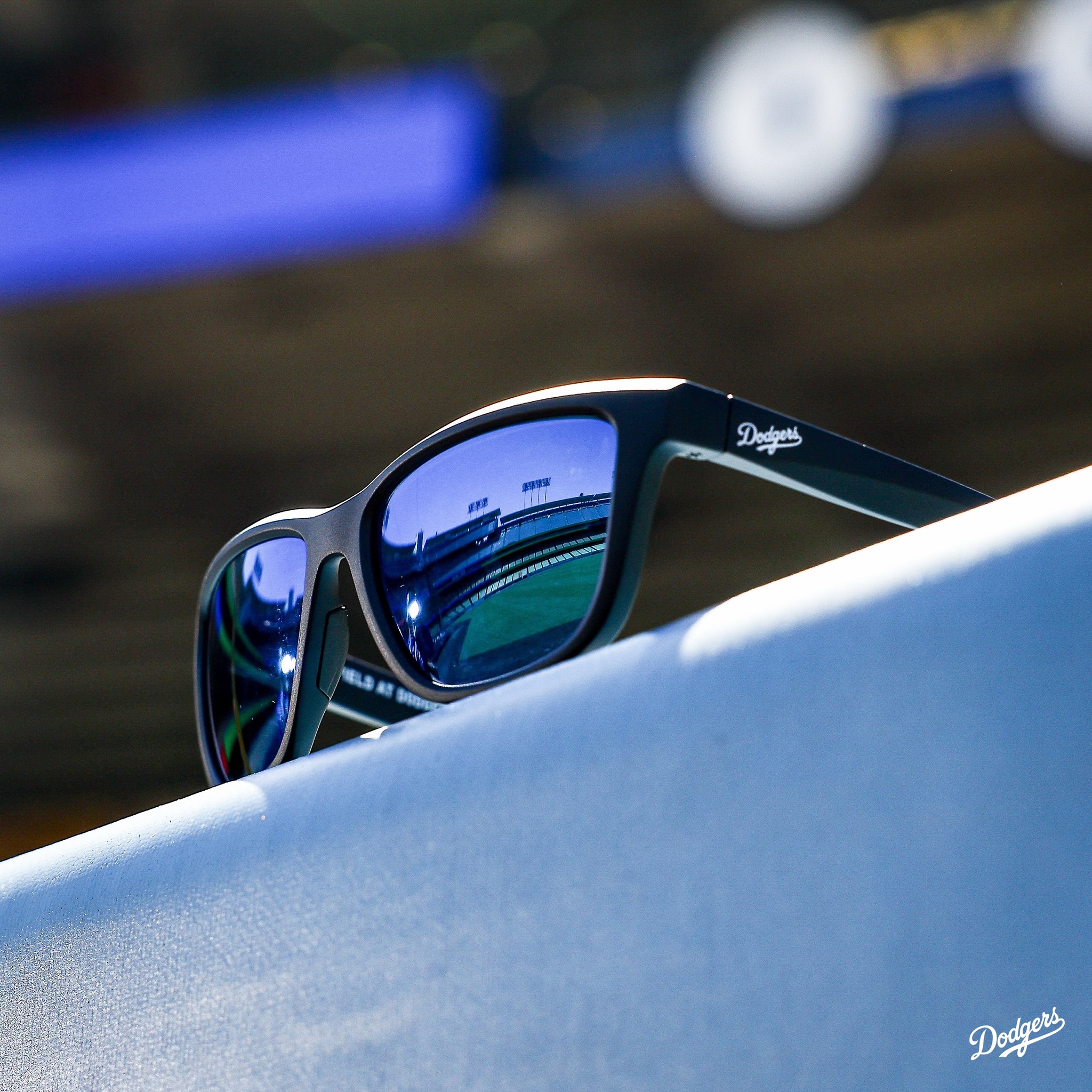 UNIQLO Dodgers サングラス 野球 記念グッズ Join us for UNIQLO USA LifeWear Day at Dodger Stadium on 8/23 and
