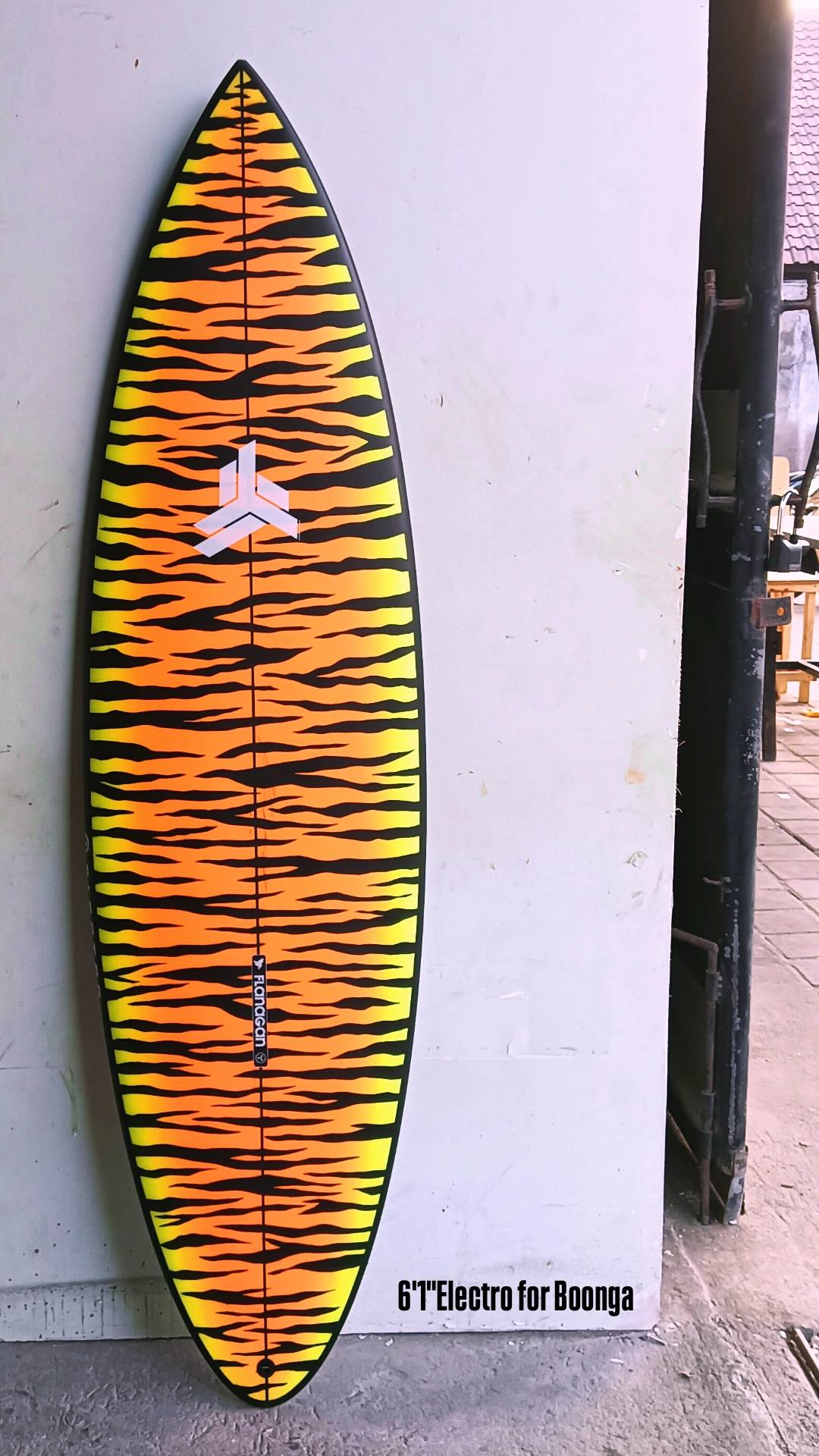 flanagan サーフボード　オーストラリア製　湘南手渡　5'4 Flanagan Surfboards (@flanagan.surfboards) • Facebook
