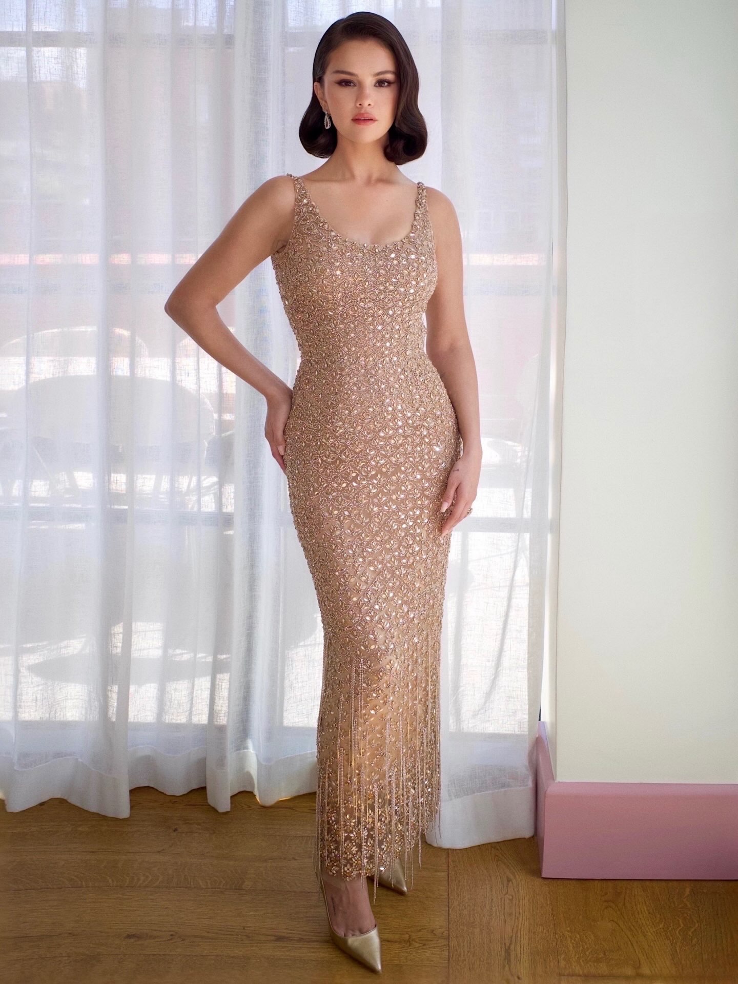 oscar de la renta gold wedding dress A vision. ✨ Selena Gomez dazzled in an embellished gown styled by Erin Walsh for Taylor Swift and Travis Kelce's in NYC yesterday. photos: RENATO CAMPORA PRES VIP 15