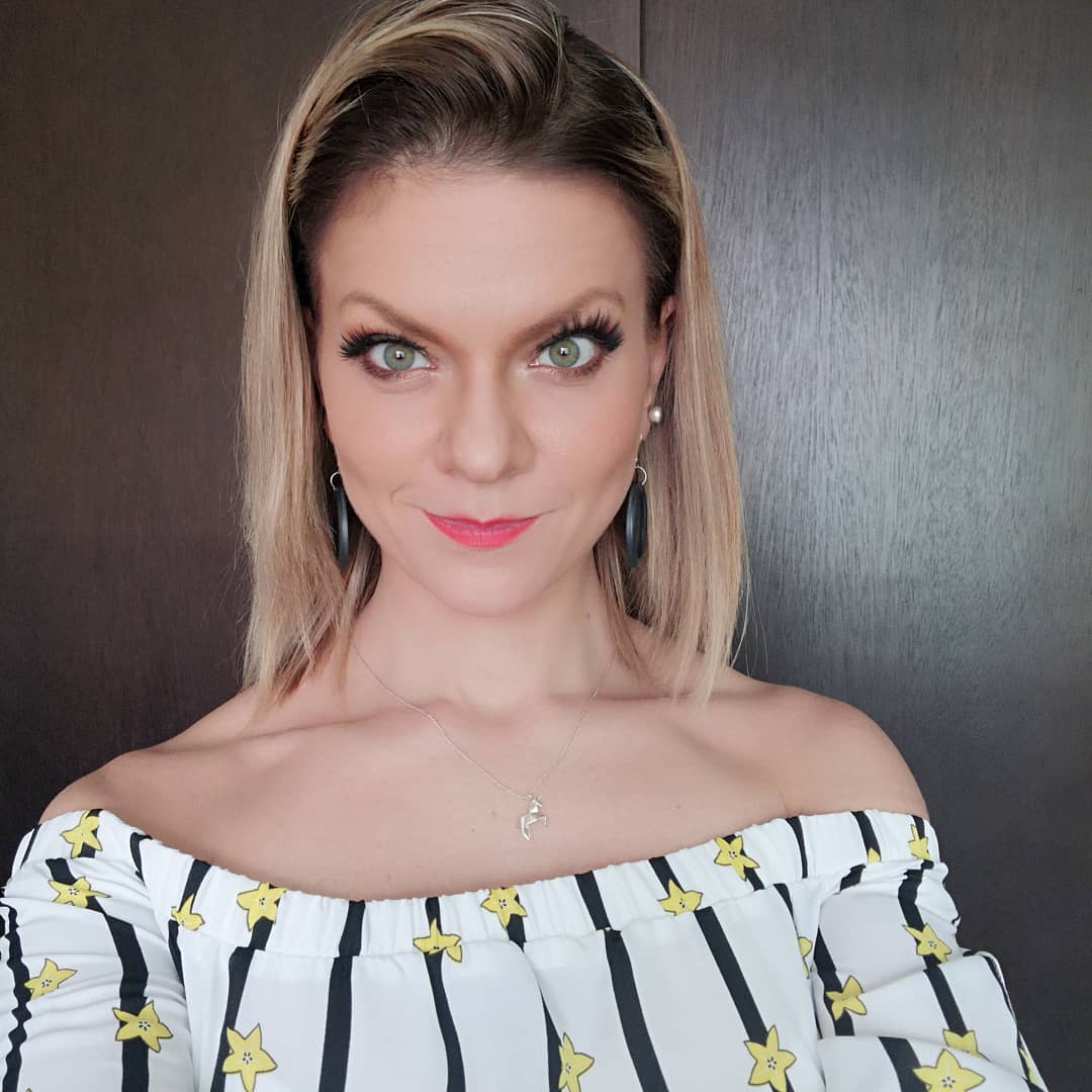 Ara Rangel - Ara Rangel added a new photo — at Televisa...