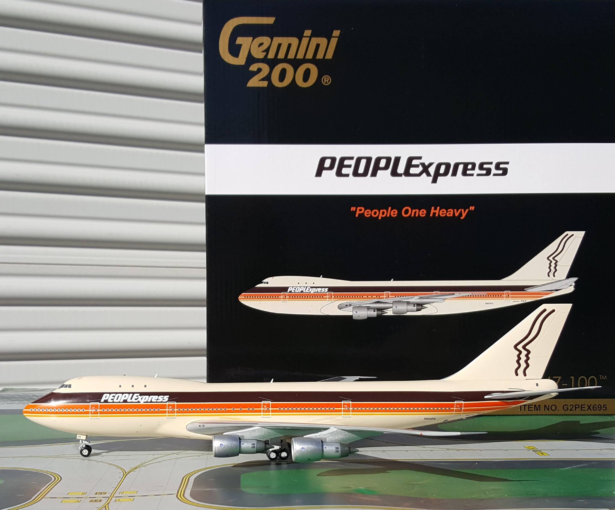 JUST LANDED! GeminiJets 1:200-scale Thai Airways The Boeing