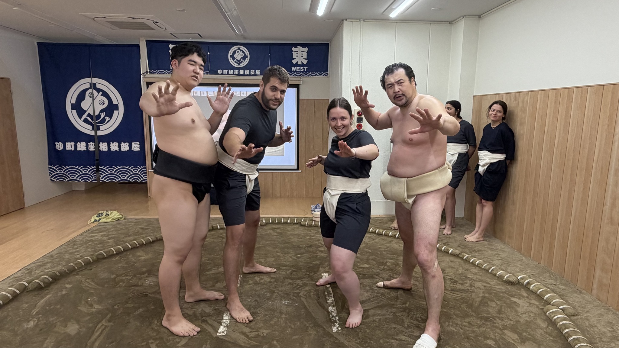 Go Tokyo - Go Tokyo added a new photo.