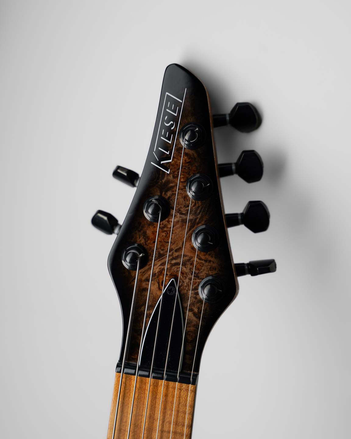 Kiesel - DC127 Deep Tiger's Eye over Flamed Maple with Black Burst