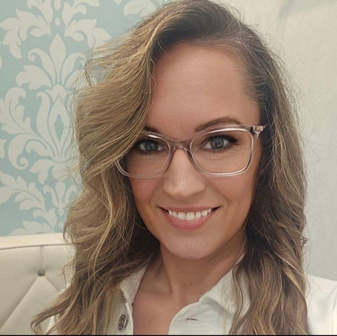 Deanna Raber