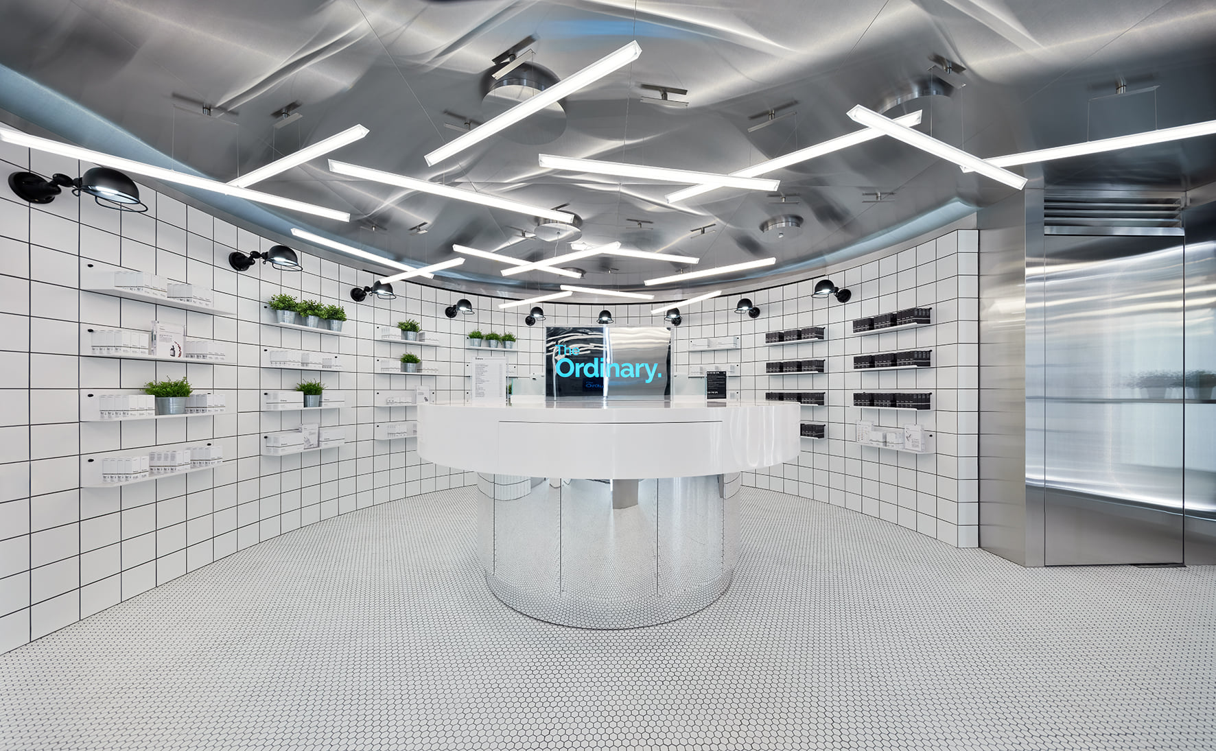 Collective B - [The Ordinary by Deciem] 효능이 입증된 기본적인 성분만...