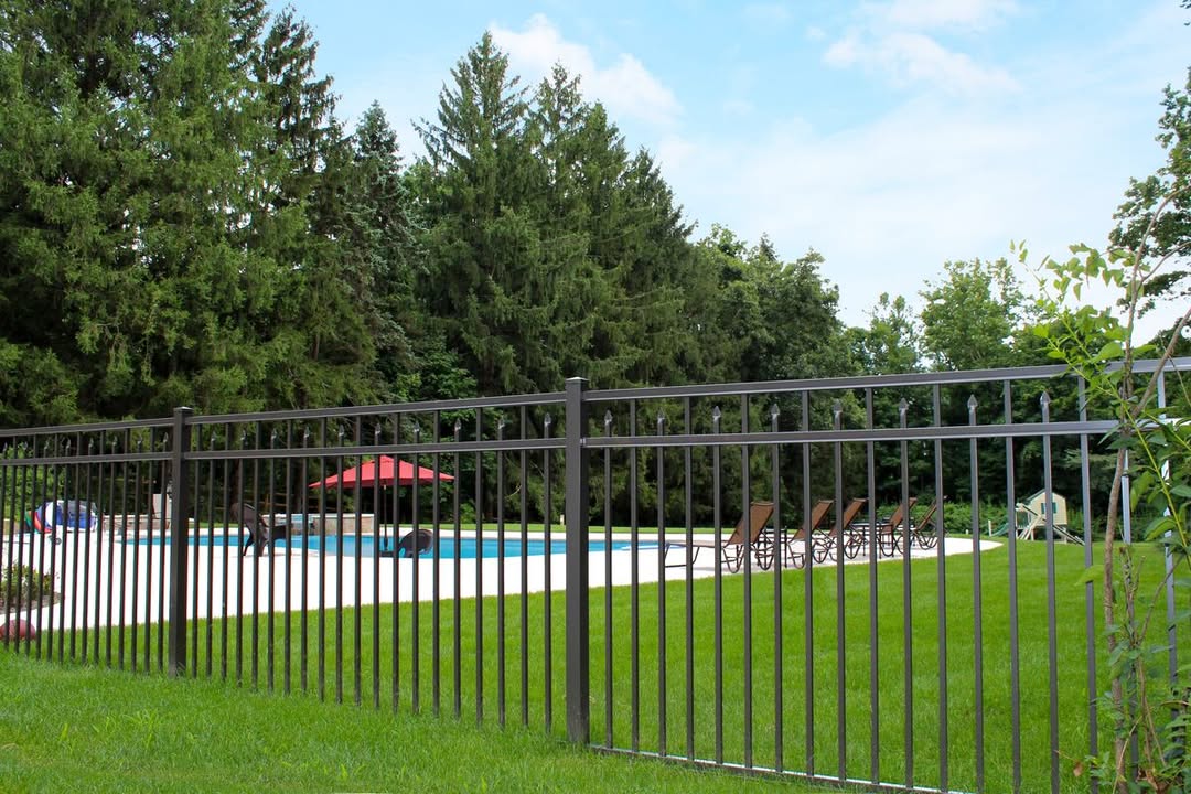 Southington Rustic Fence Company LLC