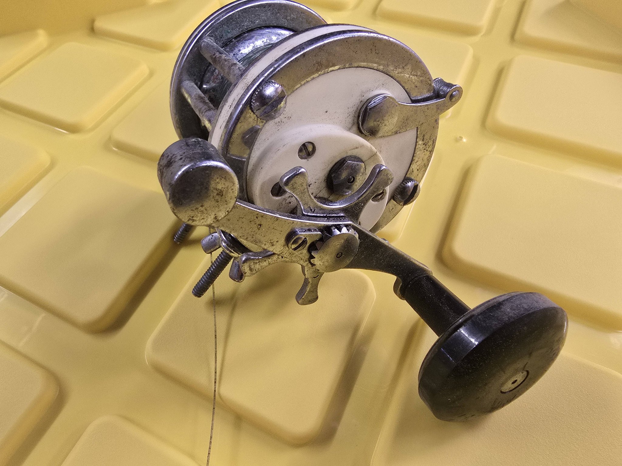 antique fishing reel identification Reels Fly casting Identify old fishing reel model?