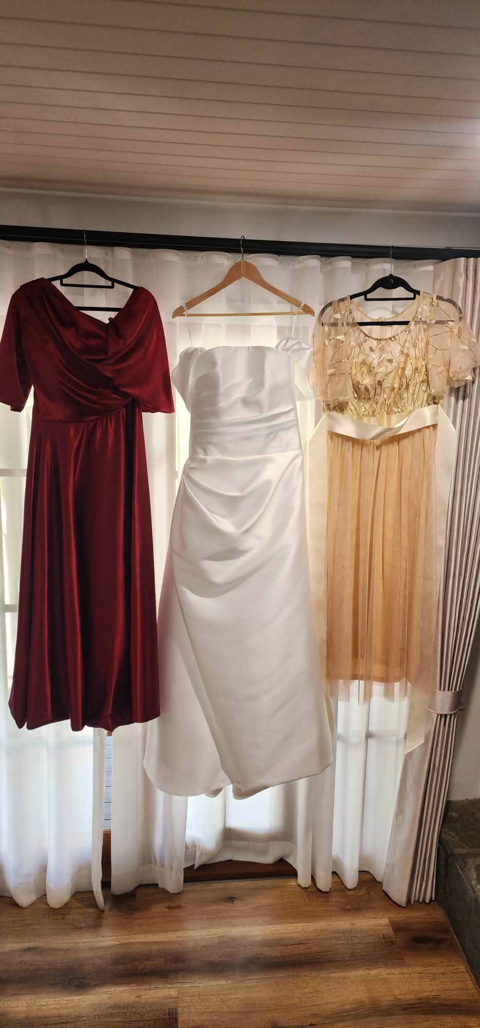 how long does it take to alter bridesmaid dress Sharon & her family have been coming see for alterations for 3 years. This time was for her Daughters wedding, I altered the wedding dress: adjusting the sleeves & taking up Color:Natural White A lady in blue baby_girl_bridesmaid