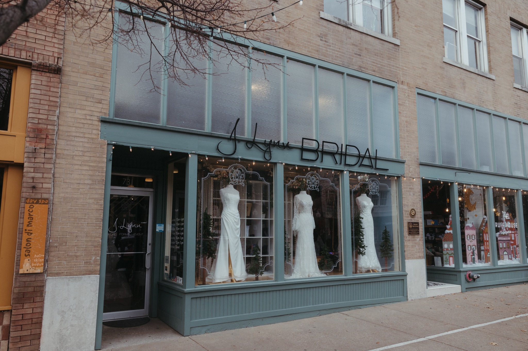 J. Lynn Bridal & Suiting