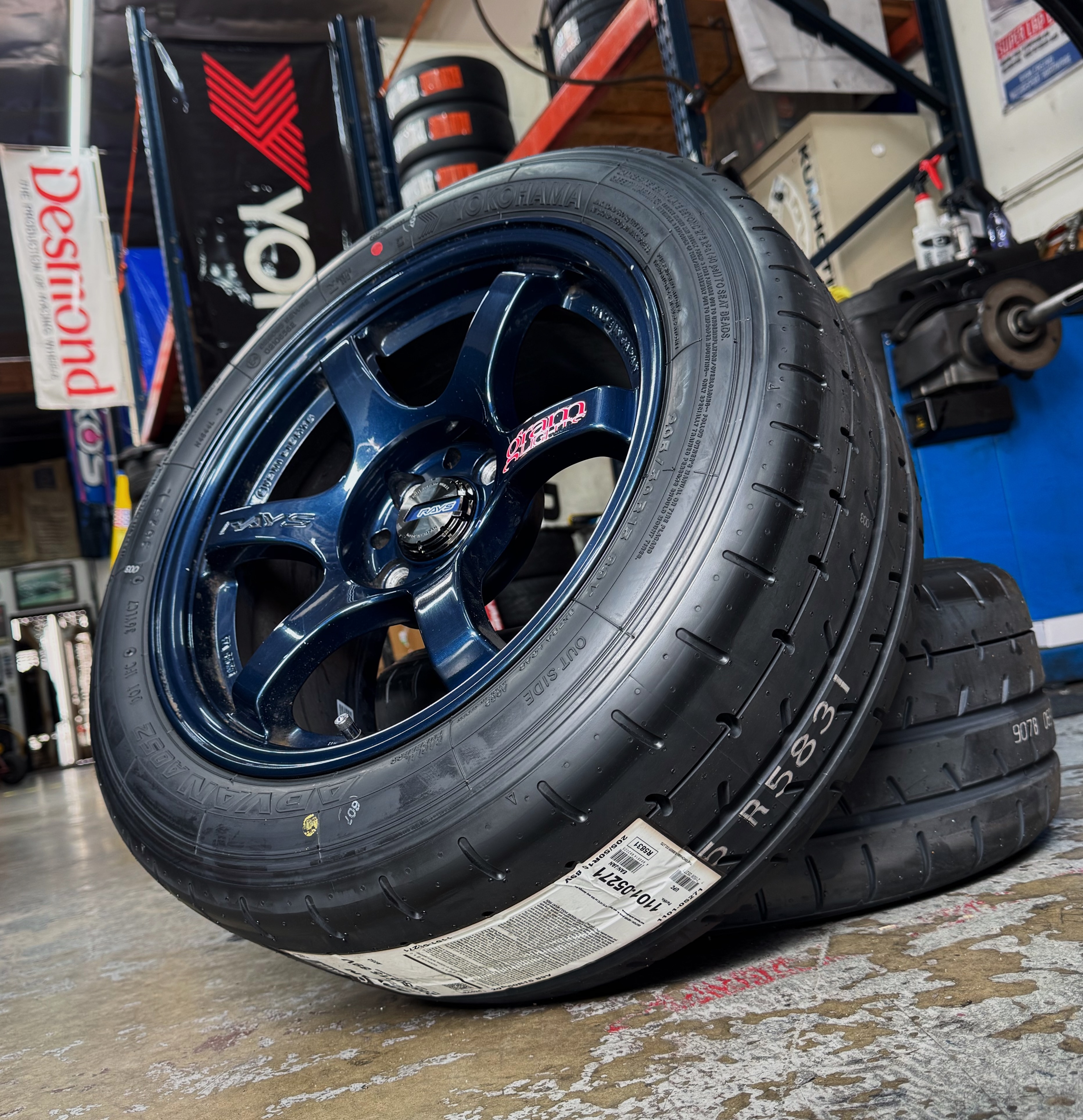 R Compound - 255/40/17 Toyo R1R tires (200TW) on 17x9 Gram Lights