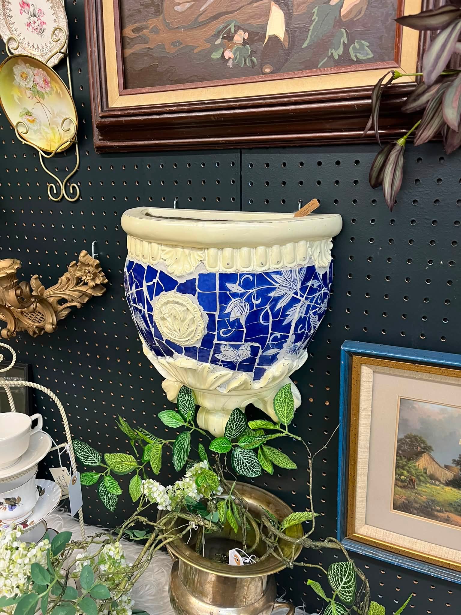 Antique Mall of Lumberton in Texas offers vintage finds