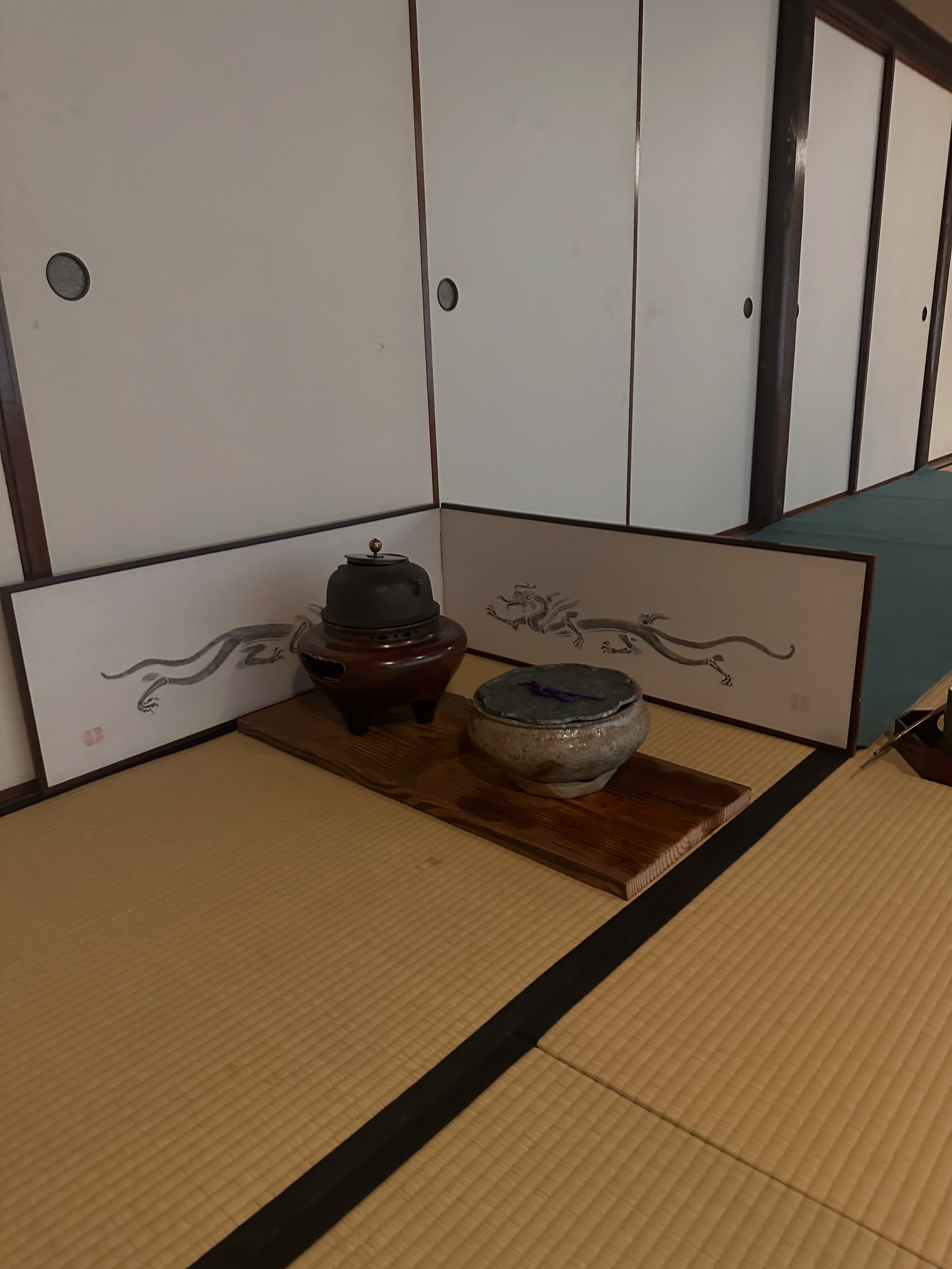 淡々斎筆 松風伝古今 松林にうちつける風、その音が釜の沸る音と重なる