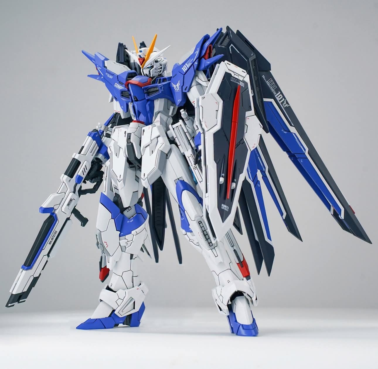 SHENMA MODEL MG 1/100 ライジングフリーダム風　新品 Pre-Order : ShenMa Model - MG Rising Freedom Gundam Price : Rm145