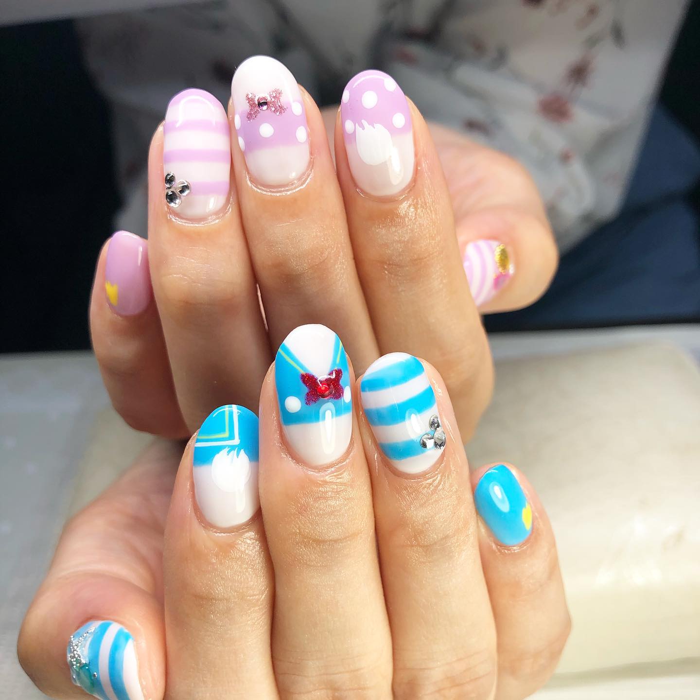 マムコレクション 夏 ドナルド デイジー マムコレクション 日野市 ネイルサロン エステ パラジェルサロン パラジェル登録サロン 爪を削らない 駅近ネイルサロン Mamcollection 日野市ネイルサロン 日野市ネイル Paragel パラジェル Summernails