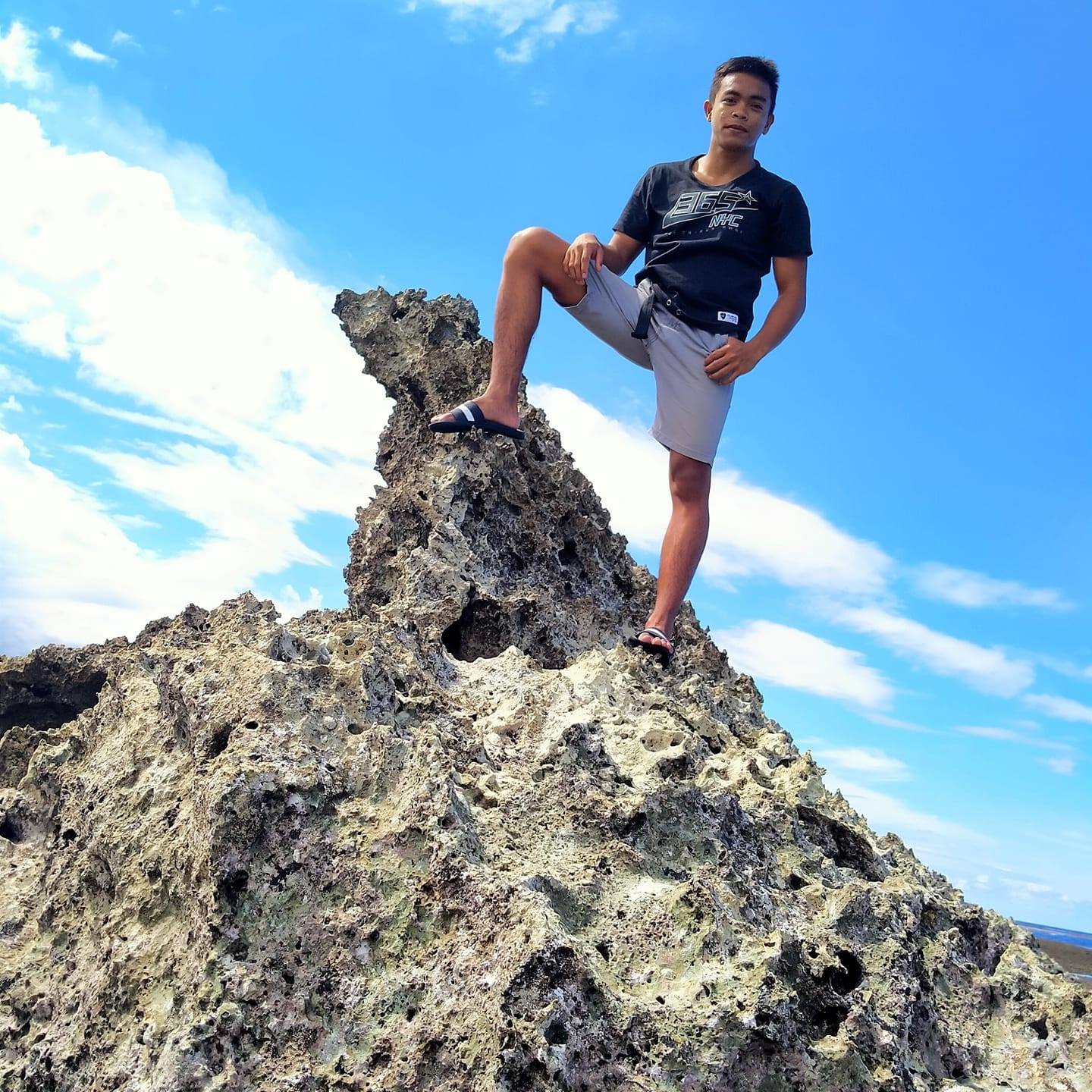 Josua Mantalaba Ybañez