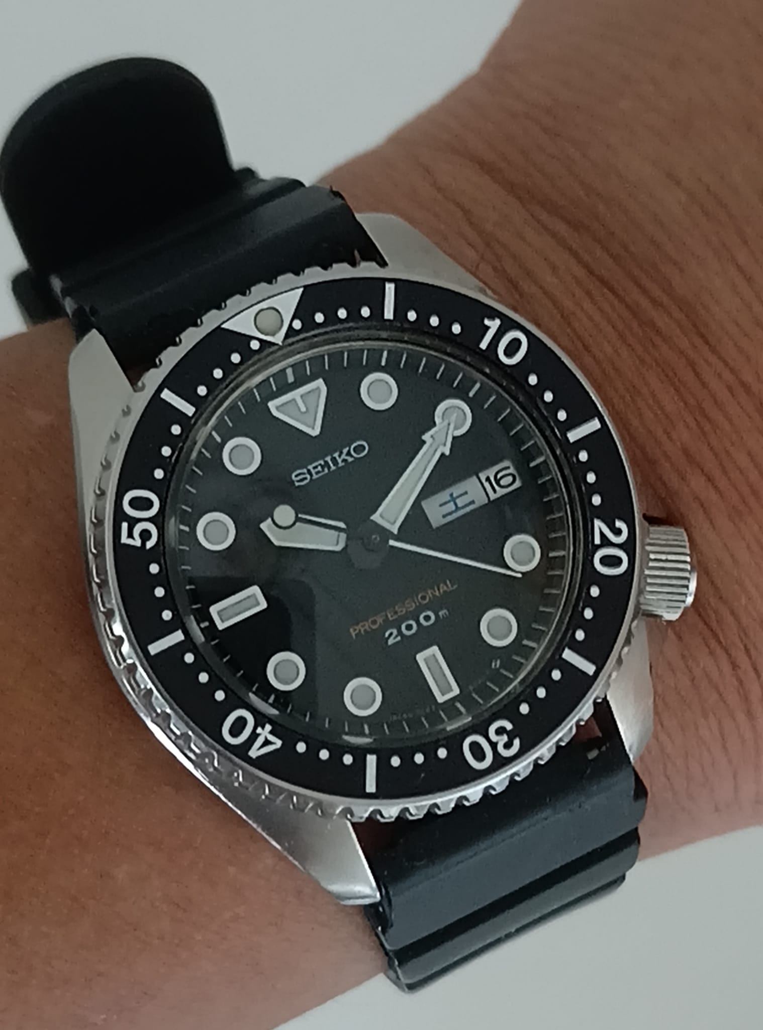 1986 Seiko Quartz Professional Diver's 200m watch