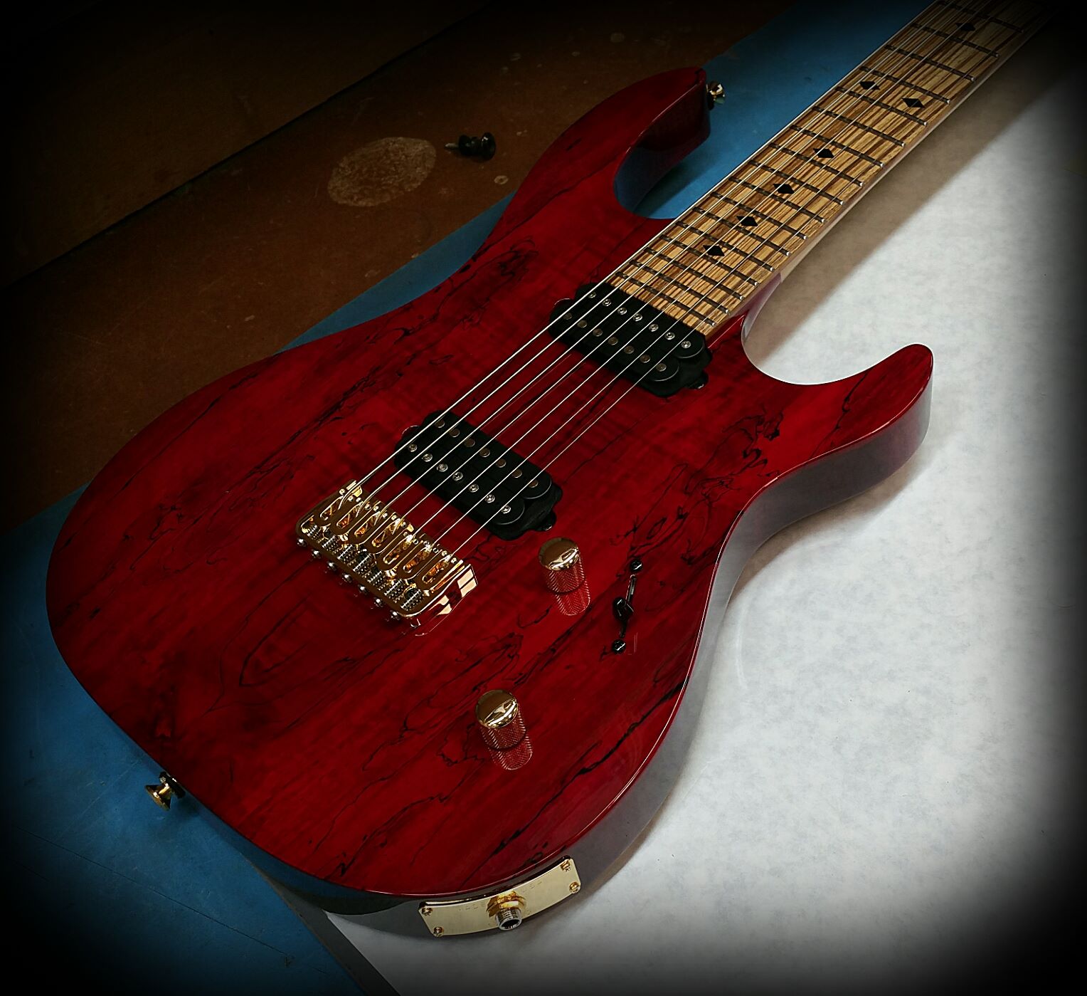 Kiesel - DC7X IN crimson Red over spalted maple top over ash body