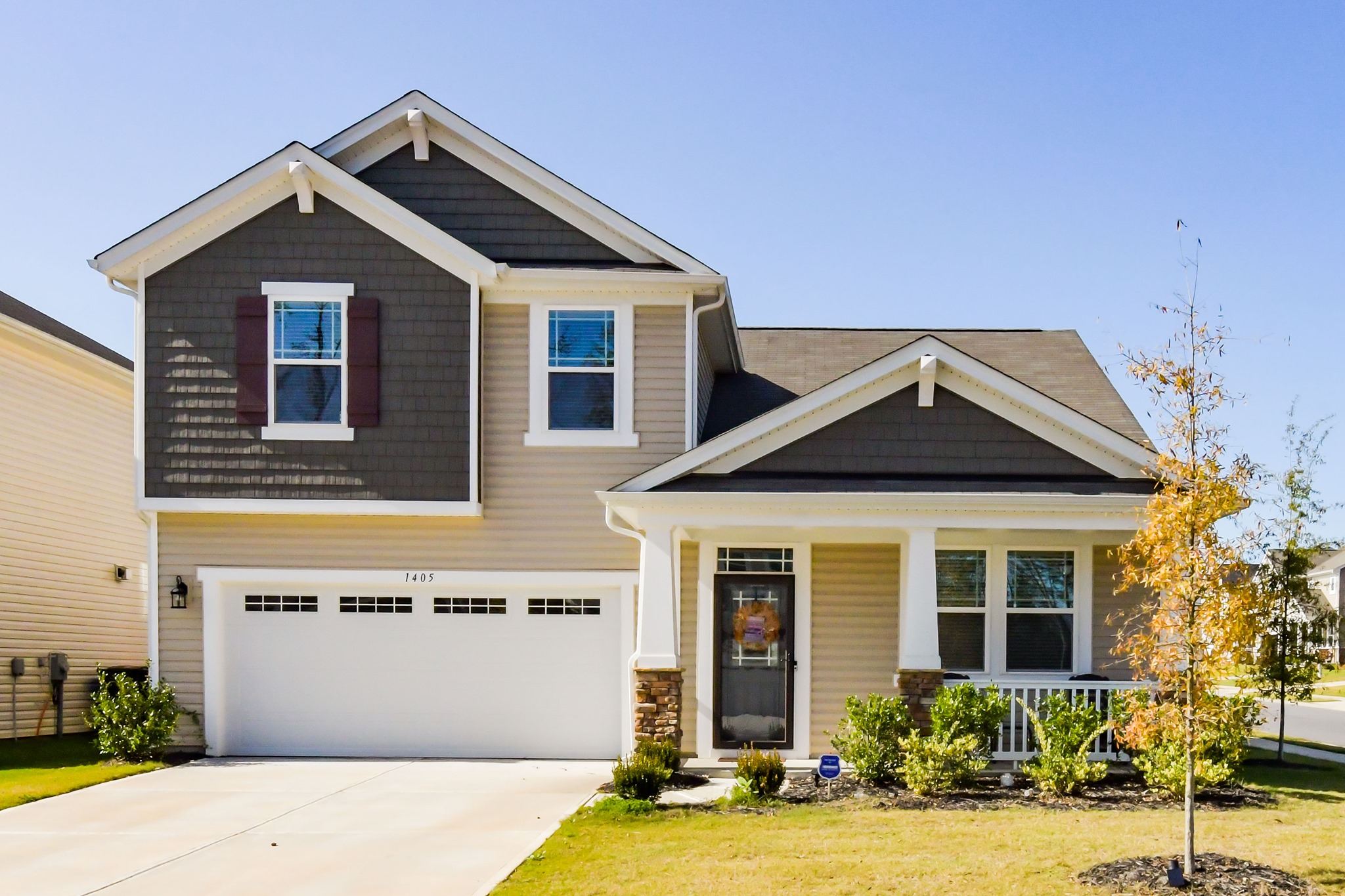NEW LISTING !!! 🔥🔥🔥 Kings Grove Manor in Lake Wylie. Award winning ...