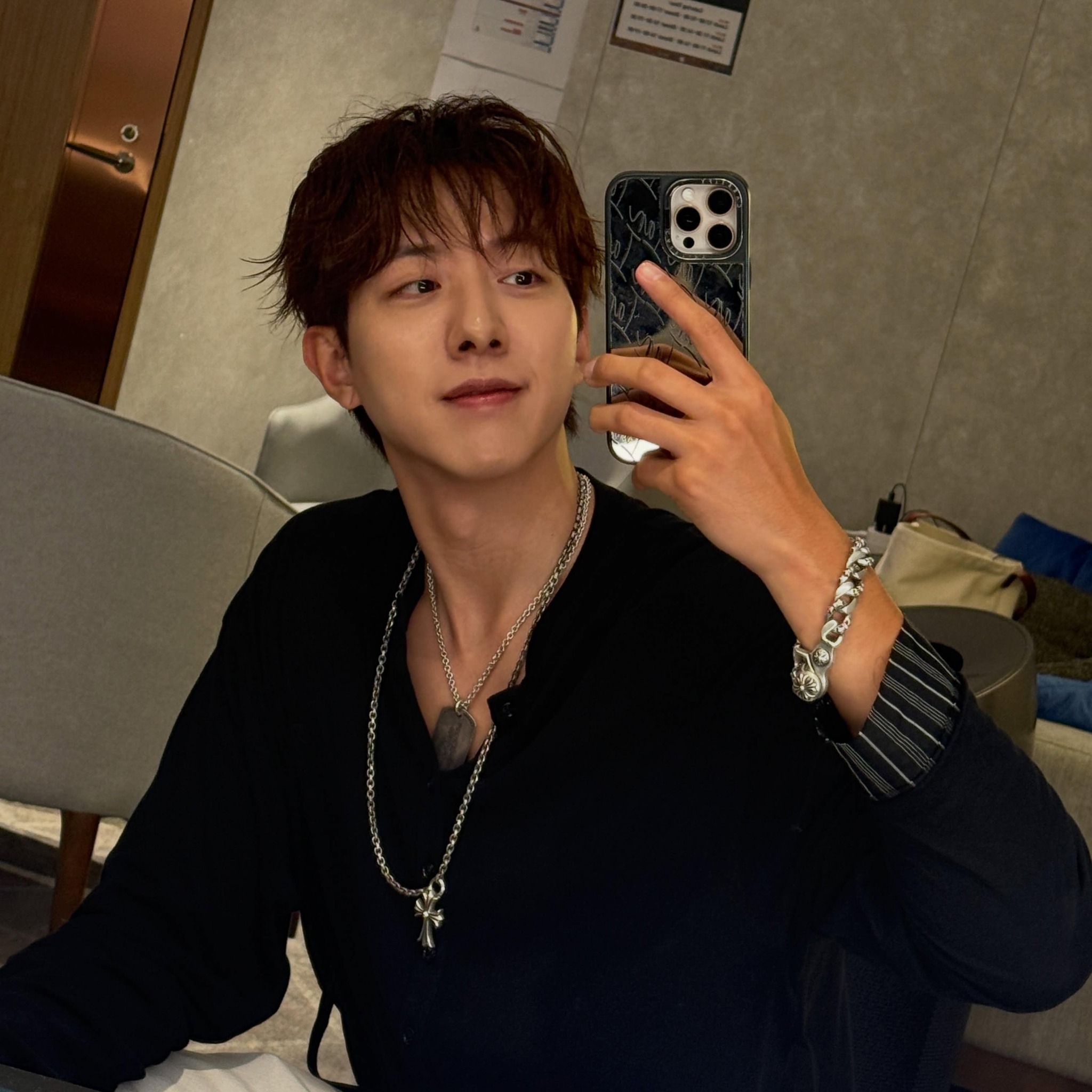 JungShin's new drama 'What a boss wants' script reading and talking ...