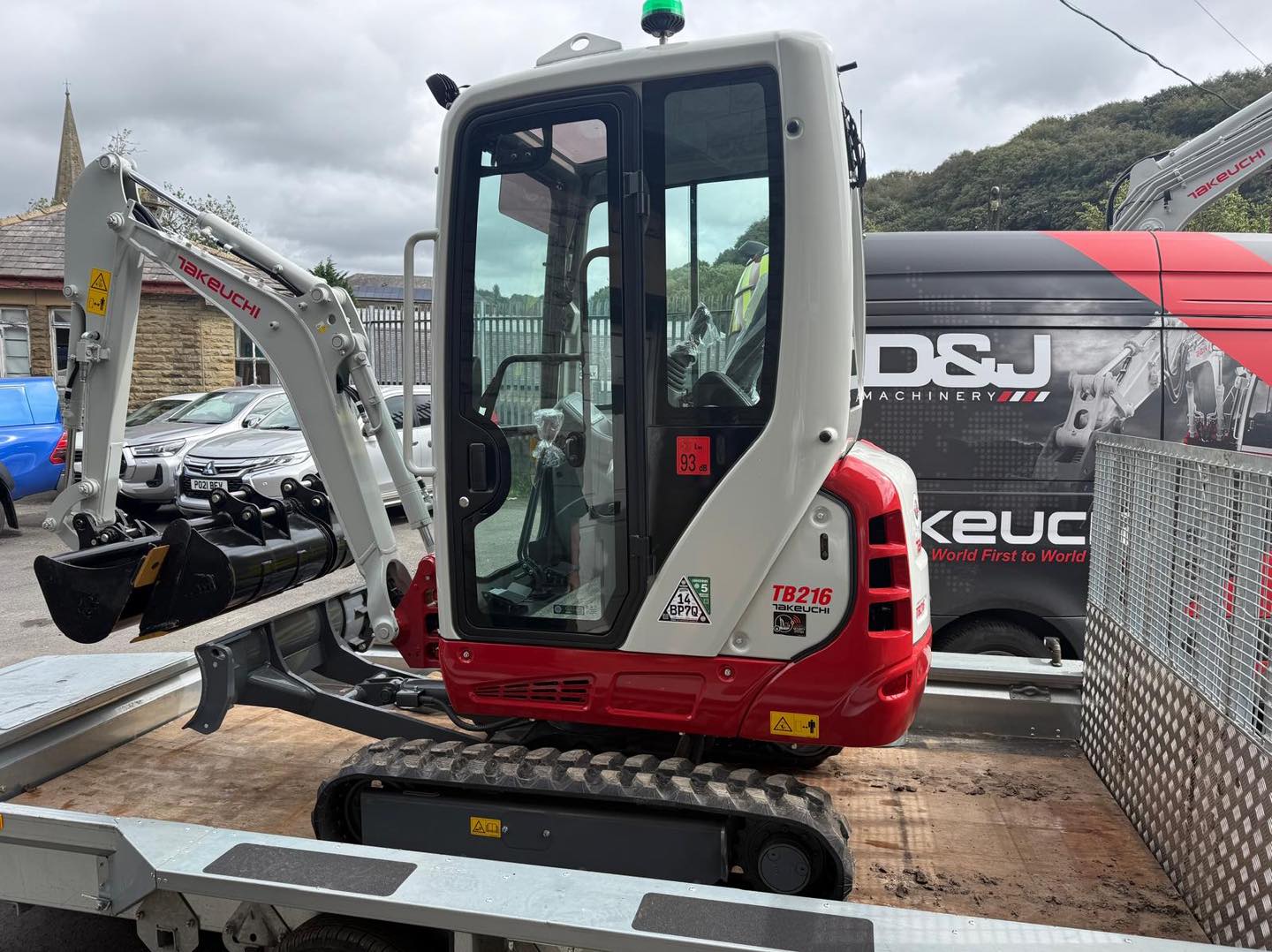 New Holland E29 2.9 Tonne Excavator Good Straight Machine c/w 2