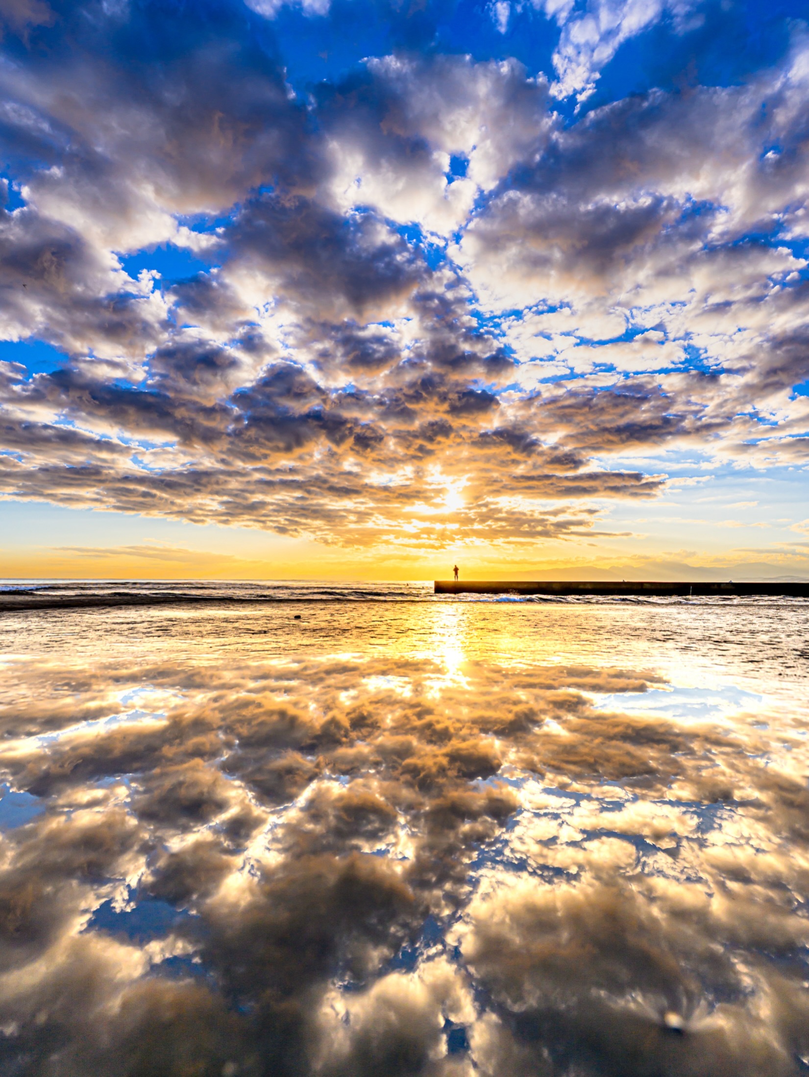 江ノ島の空が好き 📷Nikon Z8 & Z14-24mm F2.8 S 🎨Adobe Lightroom