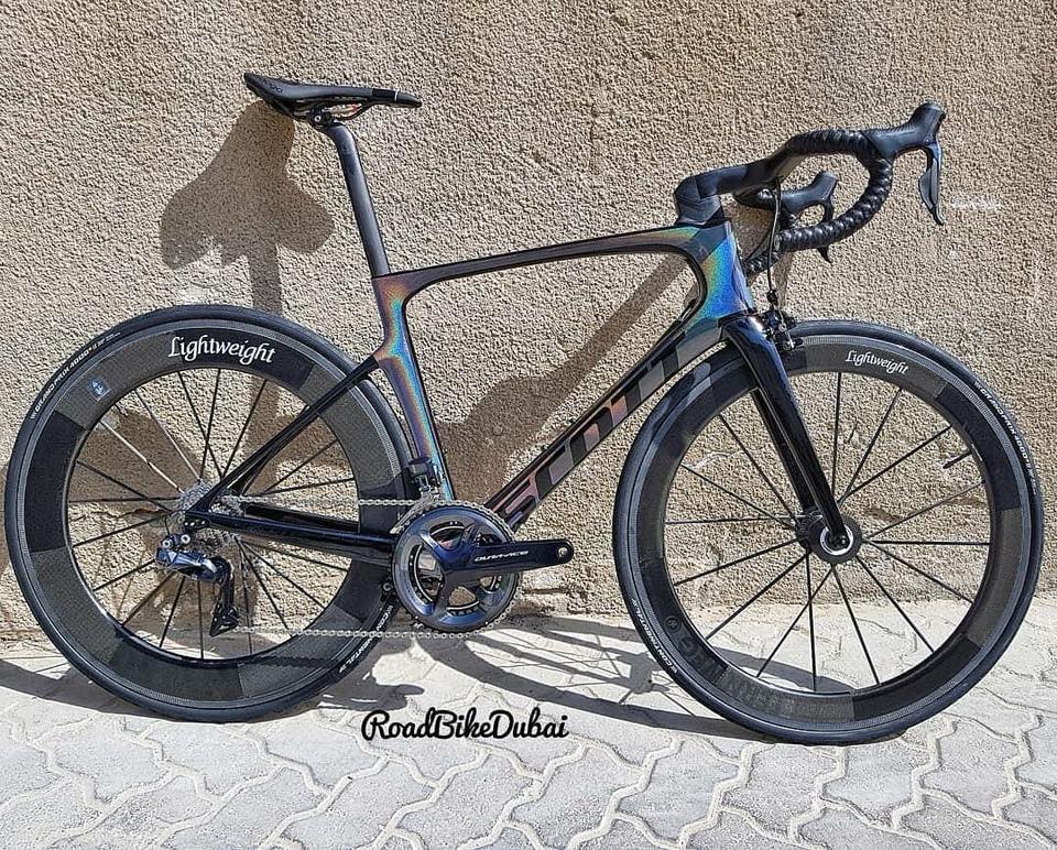 Scott Foil 🚲🚀🔥 Ultegra Di2 and Zipp 404's 📸 @beukersbikecentre
